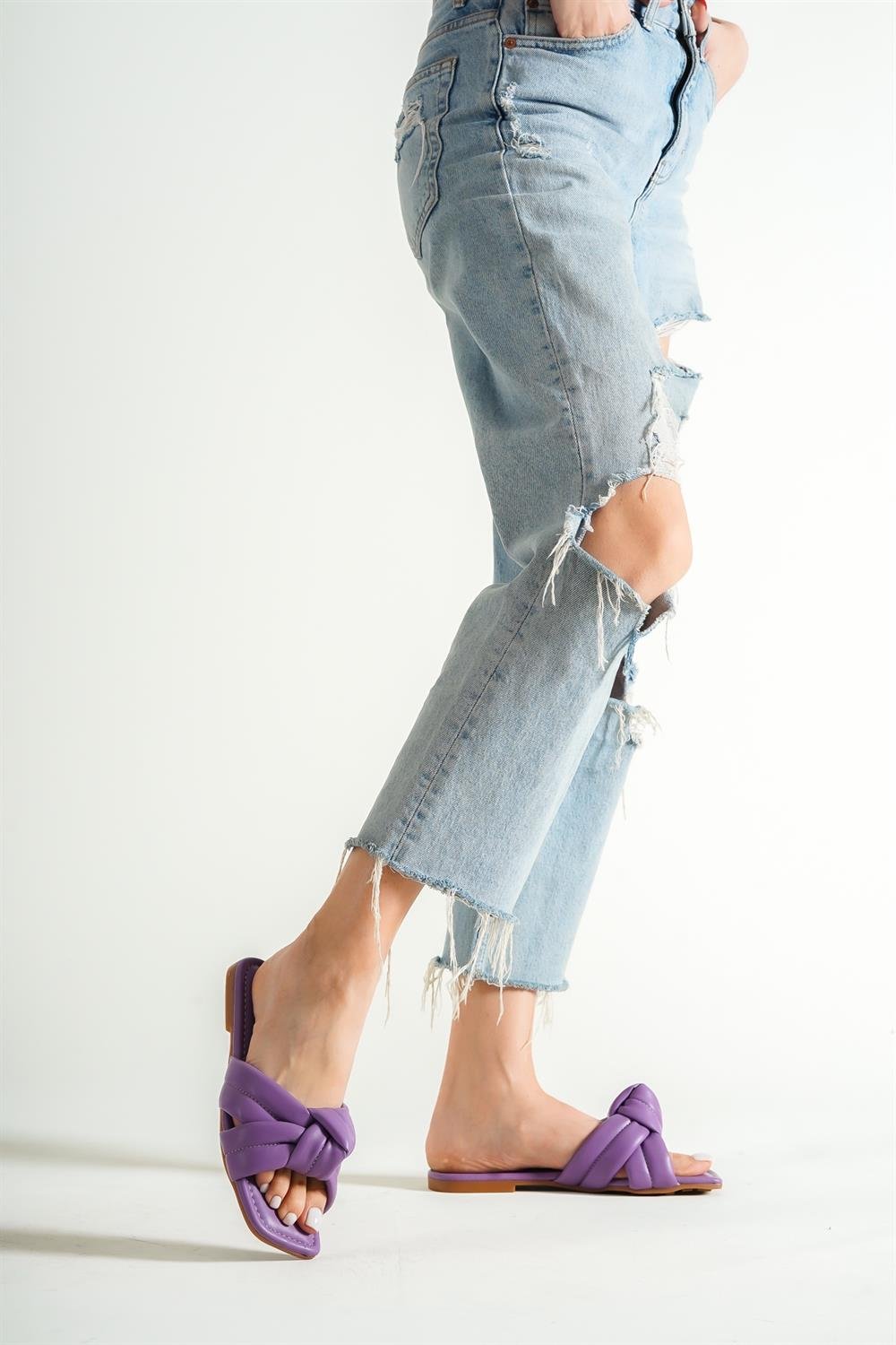 Capone Flat Heel Woman Sandals