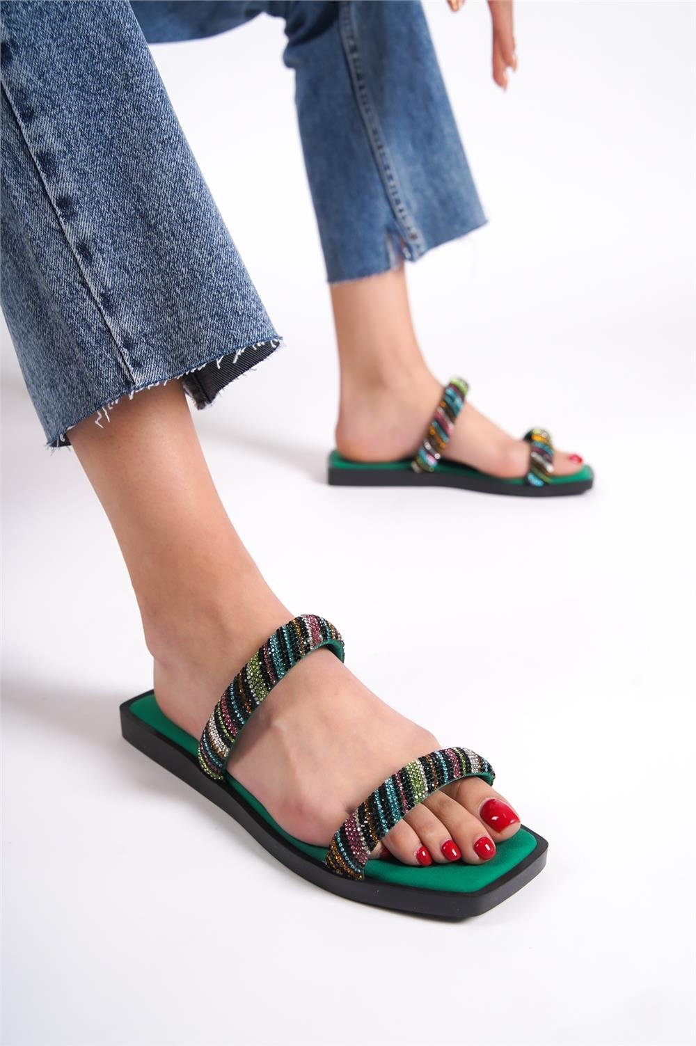 Capone Flat Toe Crystal Embellished Banded Flat Heeled Woman Sandals