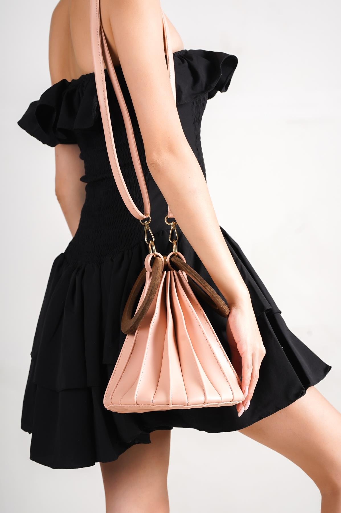 Capone Osaka Women Powder Handbag