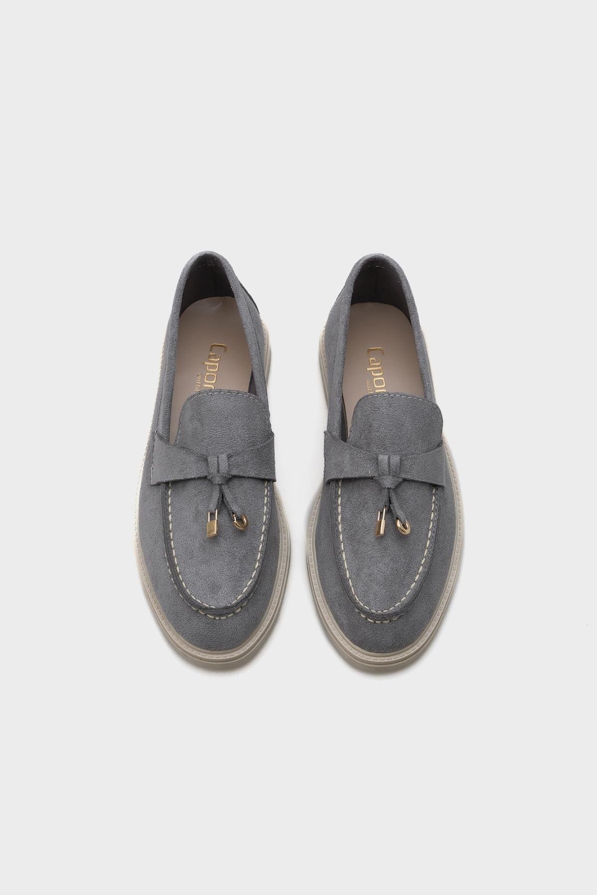 Capone Outfitters 001 Women Light Grey Loafer