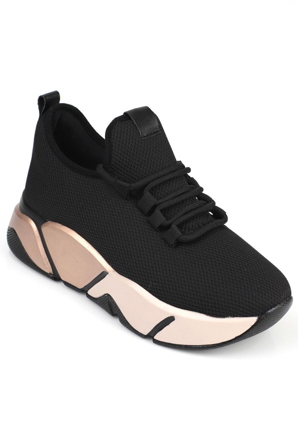 Capone Outfitters 400 Women Black Rose Sneaker