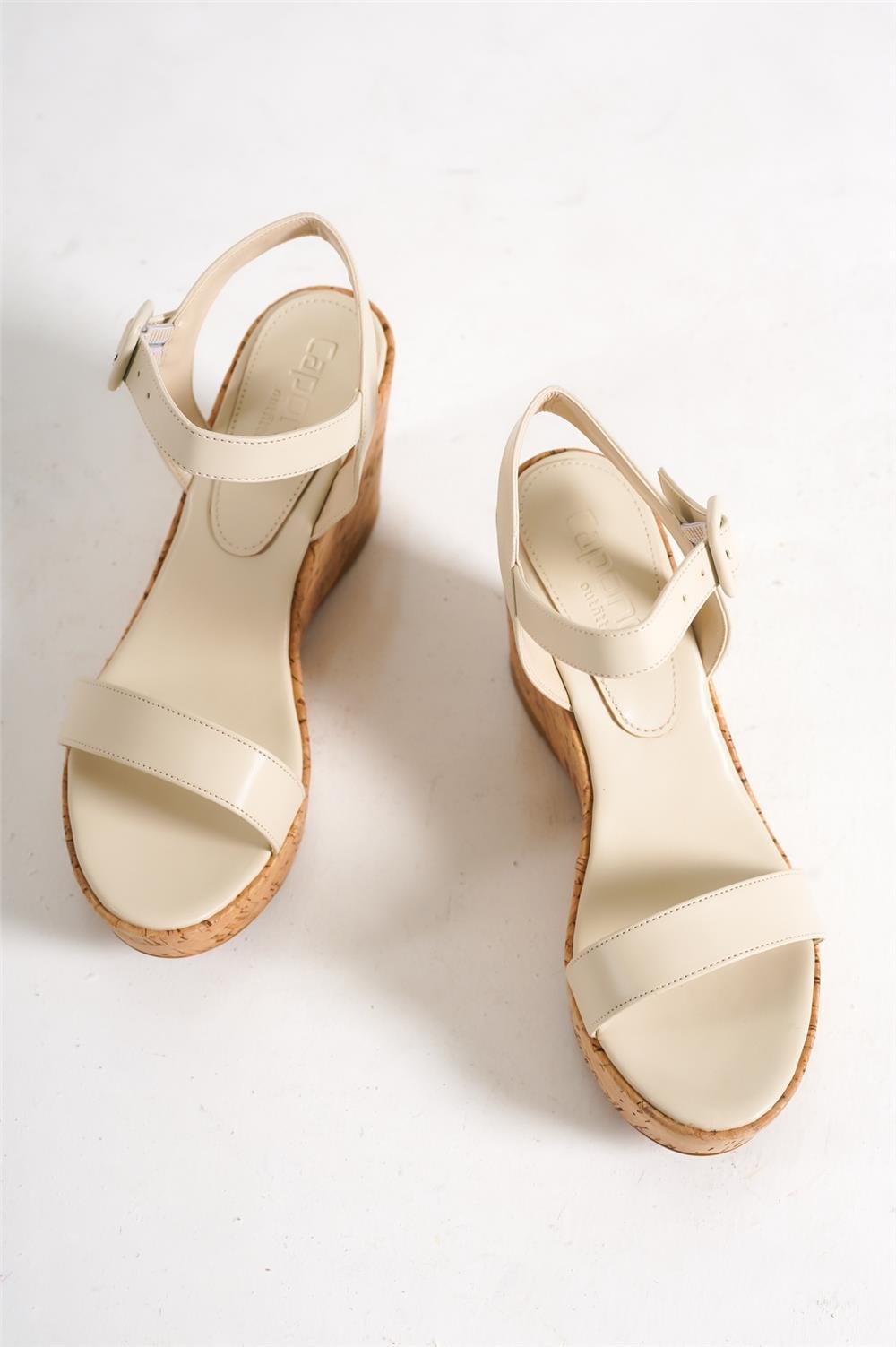 Capone Oval Toe Ankle Belt Bouckle Wicker Wedge Heeled Woman Sandals