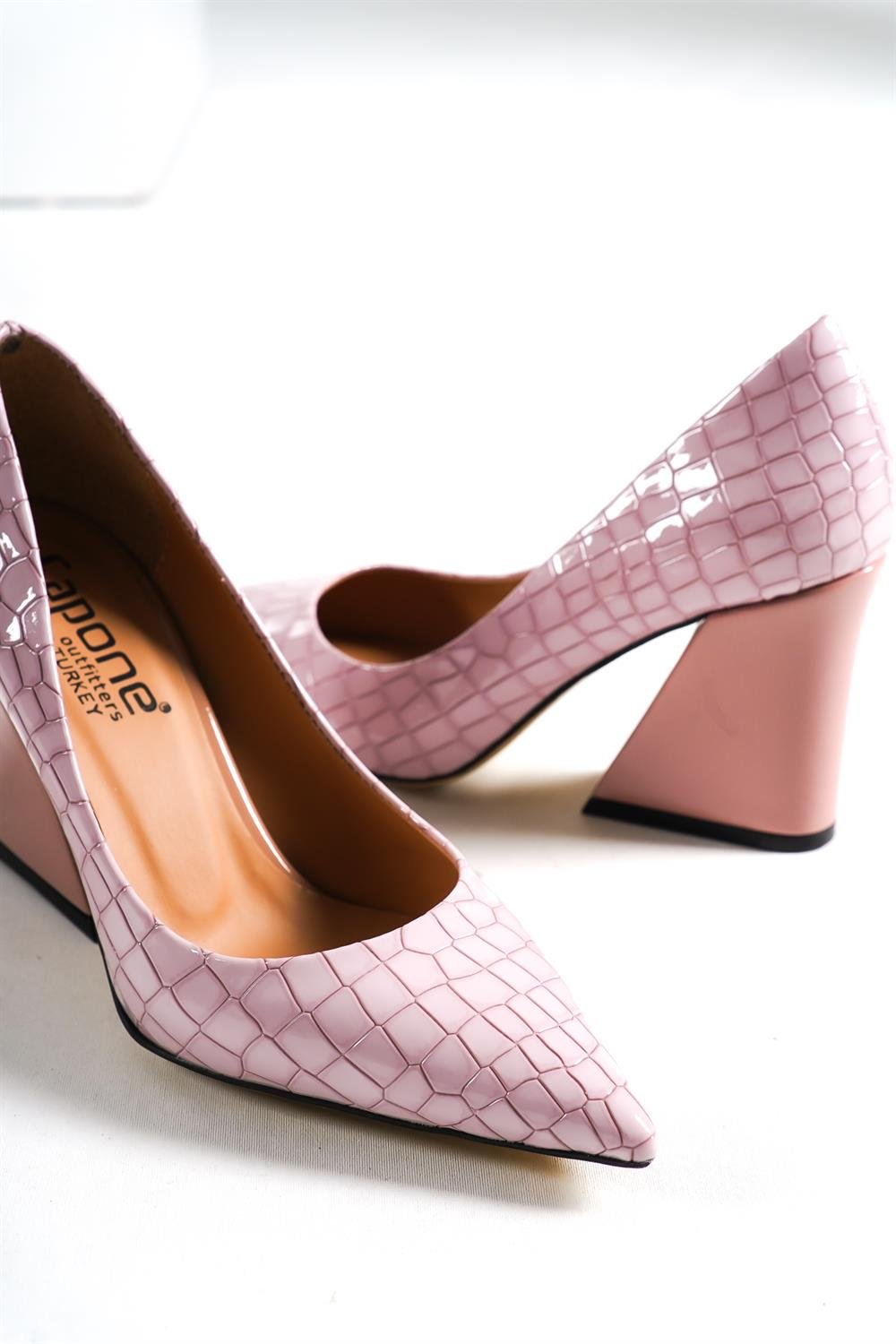 Capone Pointed Toe Block High Heel Women Lilac Shoes