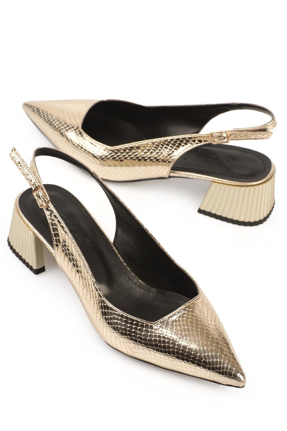 Capone Pointed Toe Metallic Heeled Woman Shoes