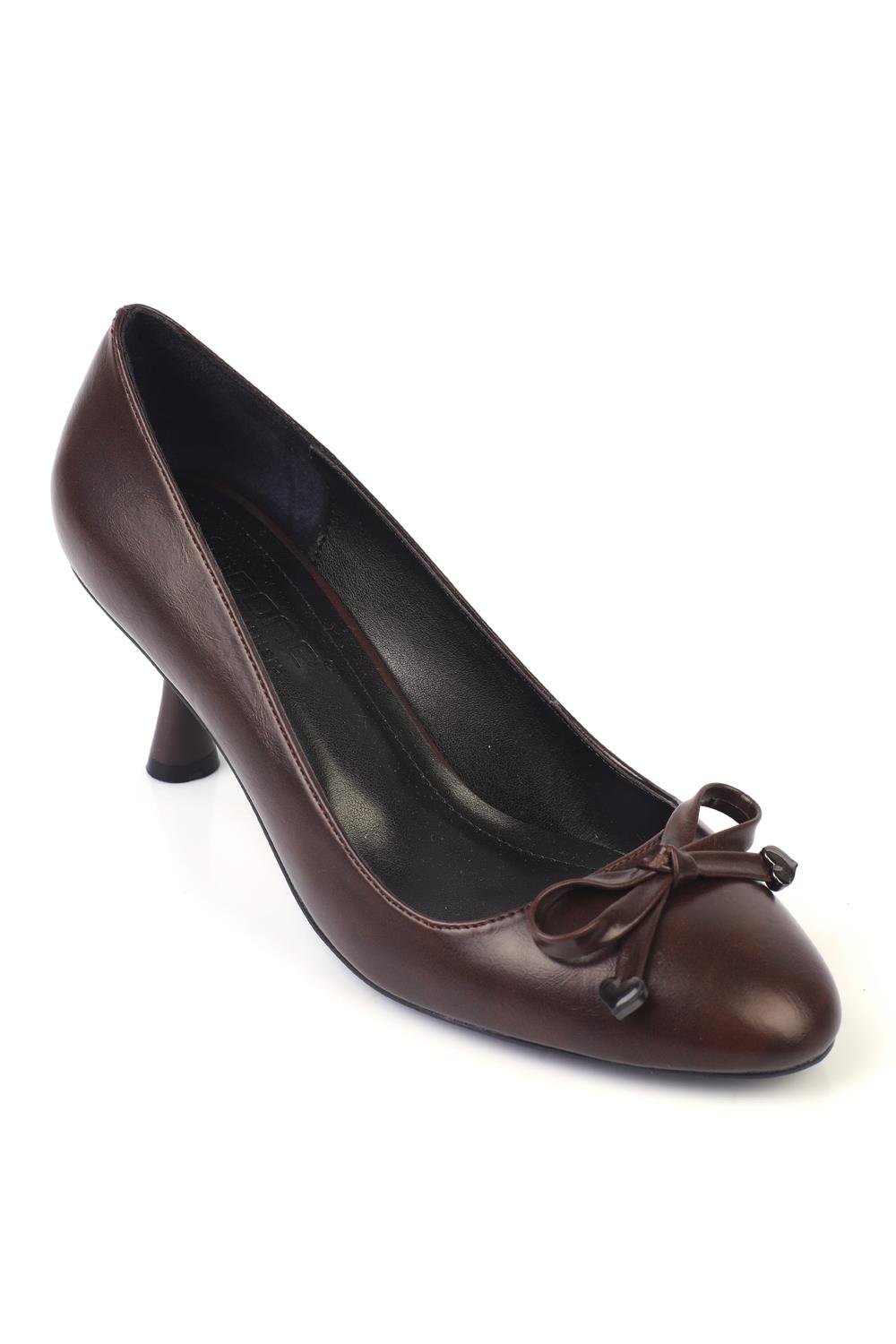 Capone Round-Toe Buckled Mid-Heeled Women  Shoes