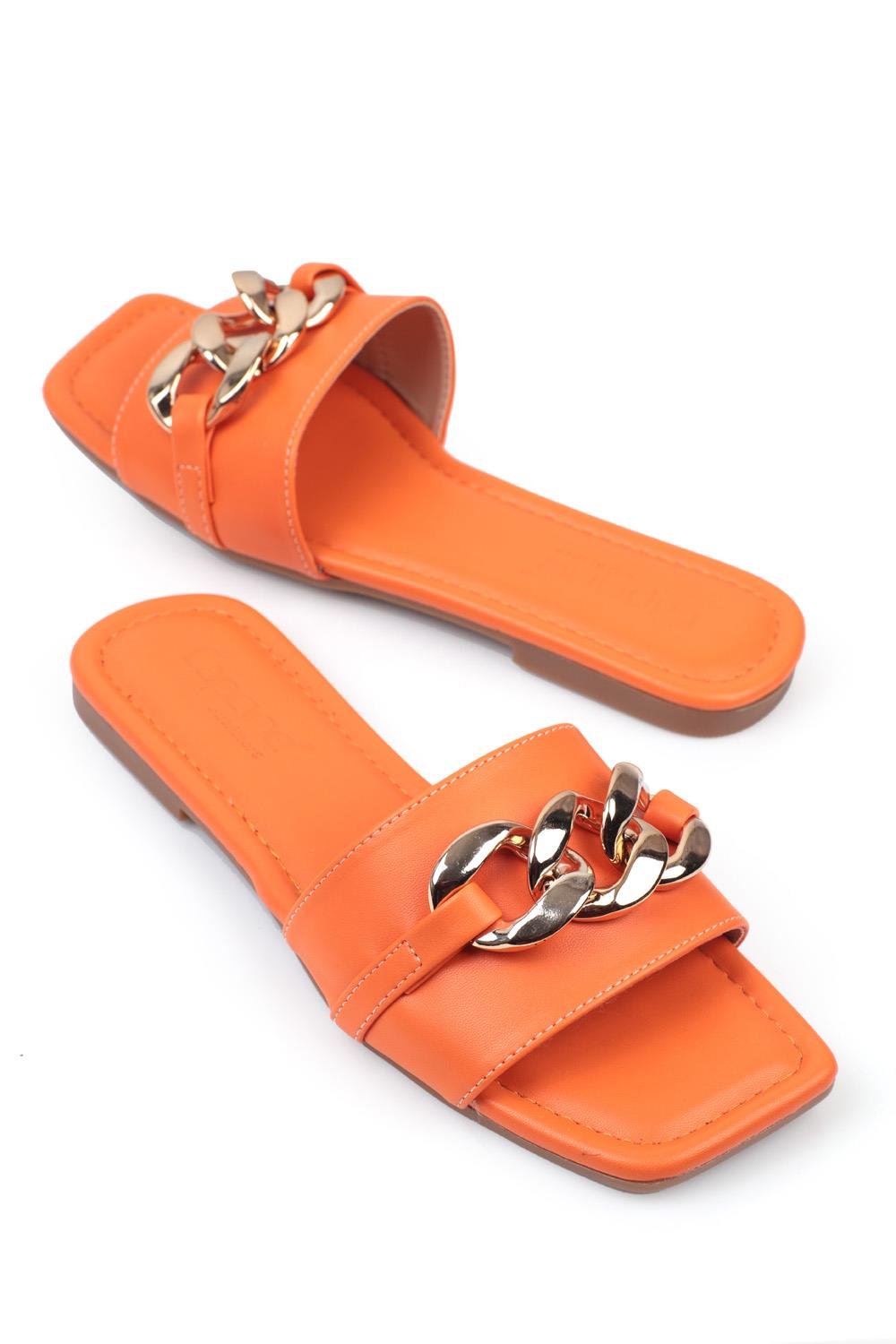 Capone Single Band Chain Detail Woman Sandals