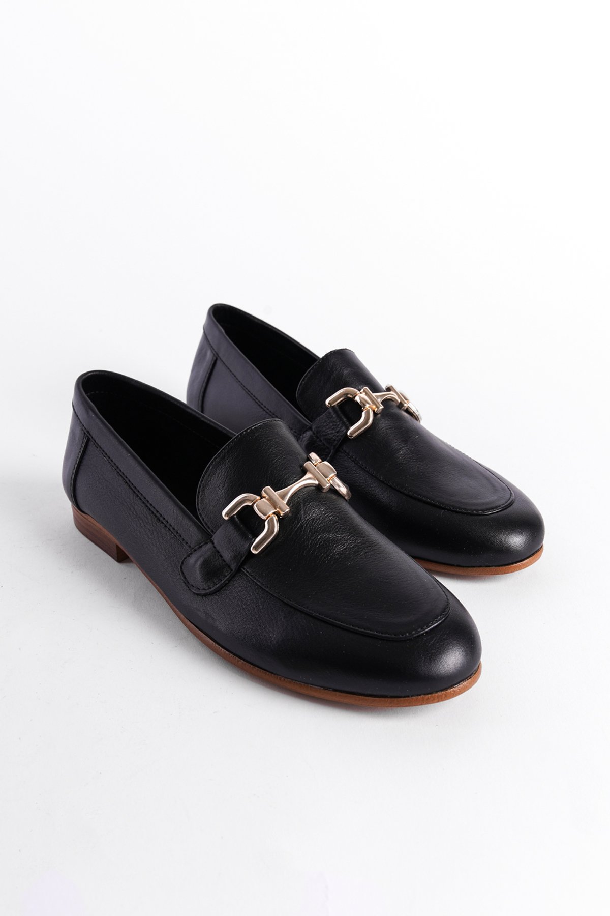 Capone Women Black Loafer
