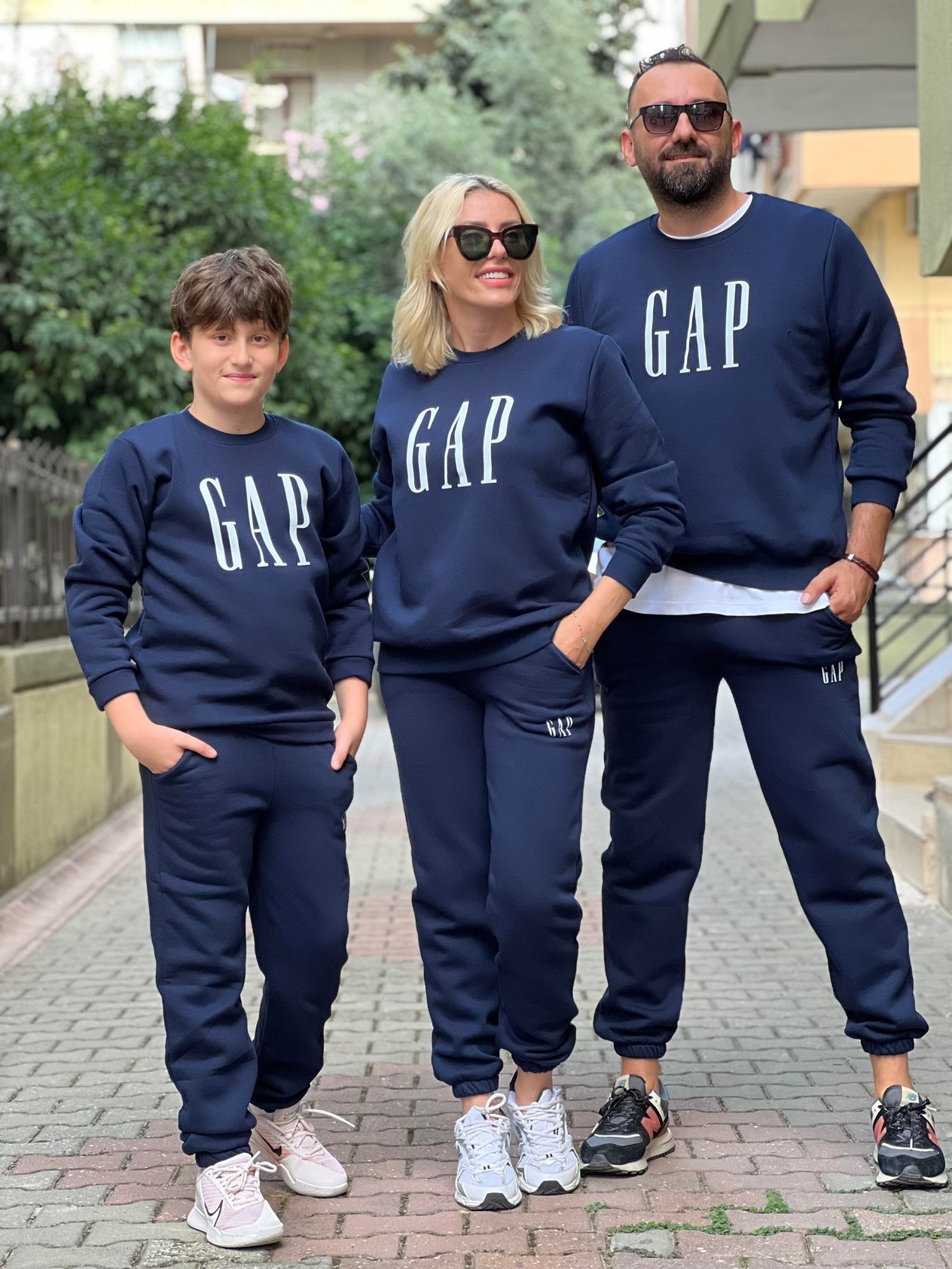 LONG LACİVERT GAP SWEATSHİRT