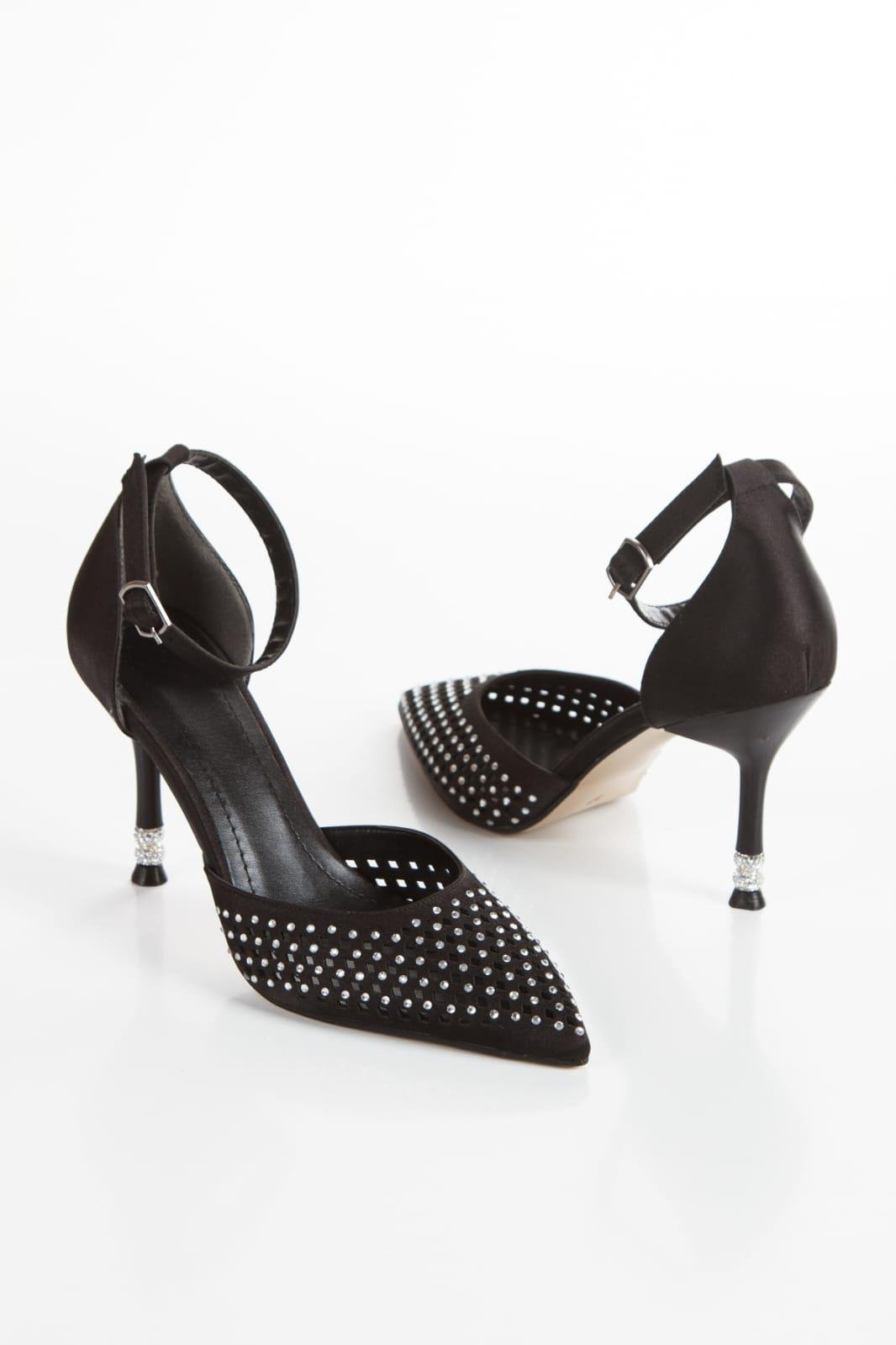 Kadın Fenny Kristal Taşlı 9 Cm Teş Detaylı İnce Topuklu Sivri Burunlu Arkası Acık Stiletto