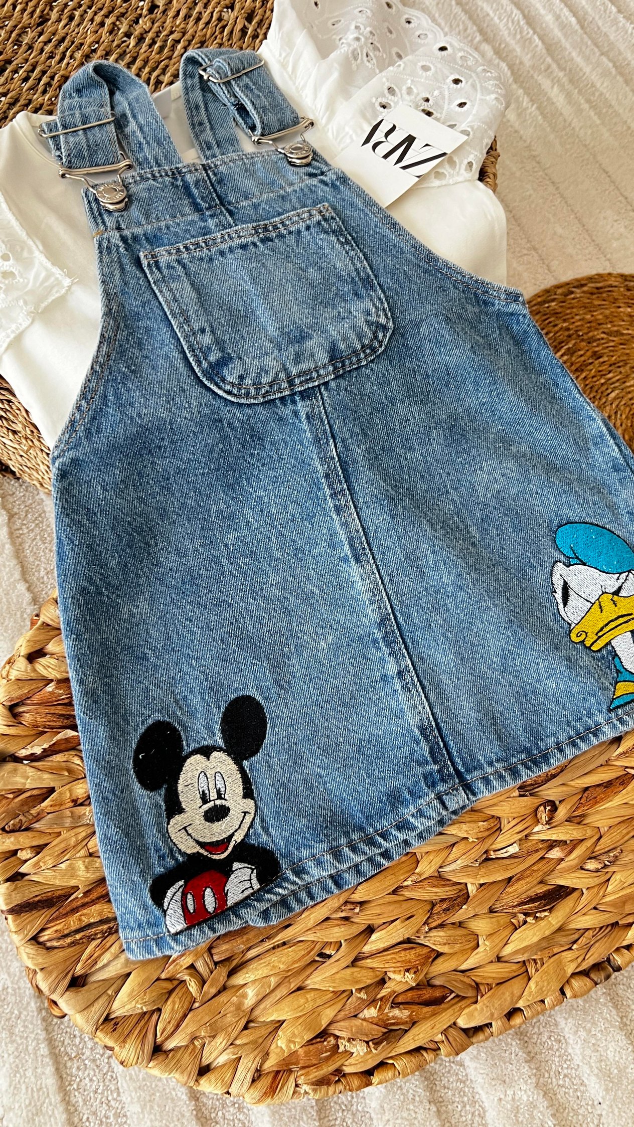 Daisy Mickey 