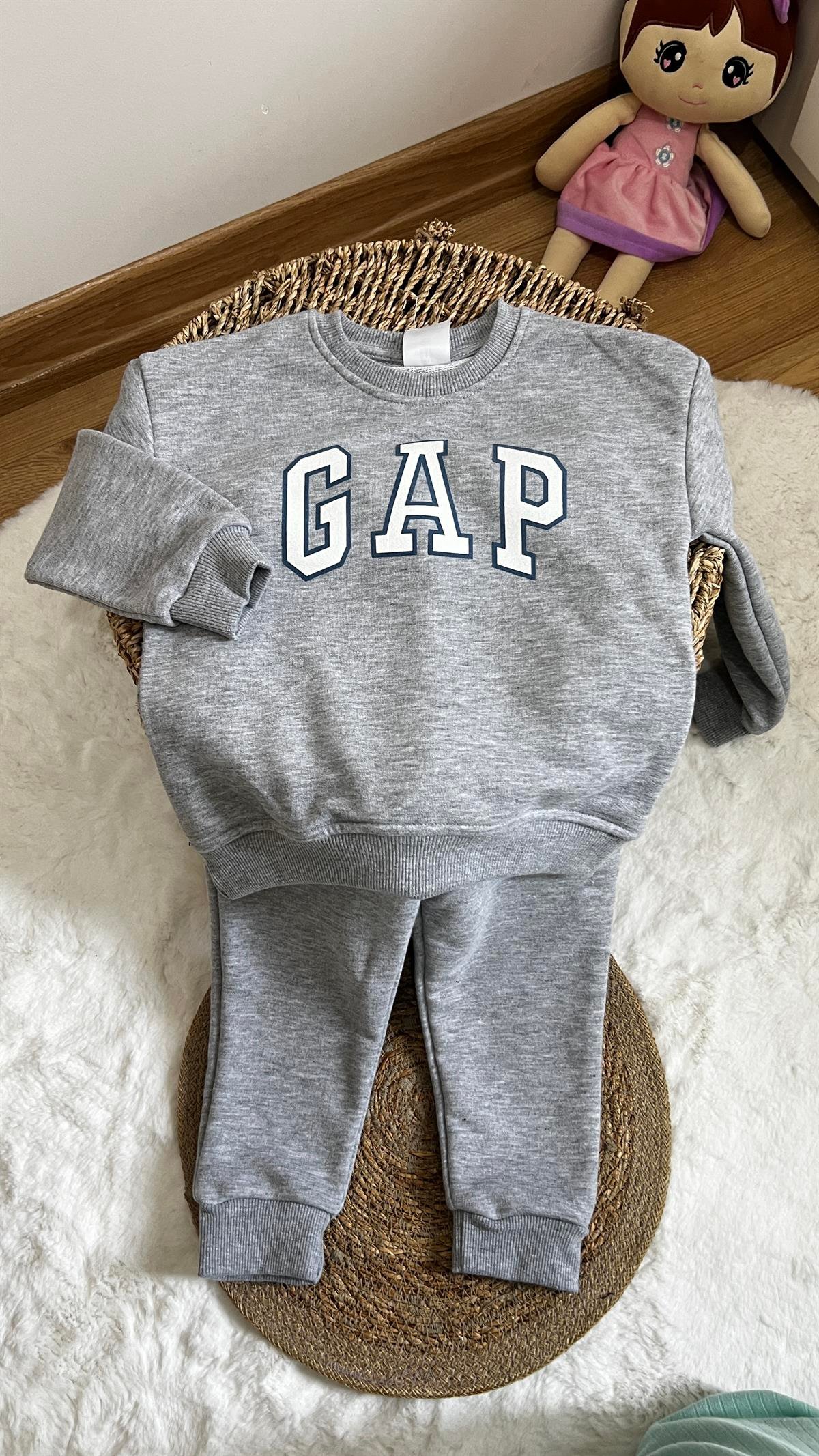 Gri gap cep detay 