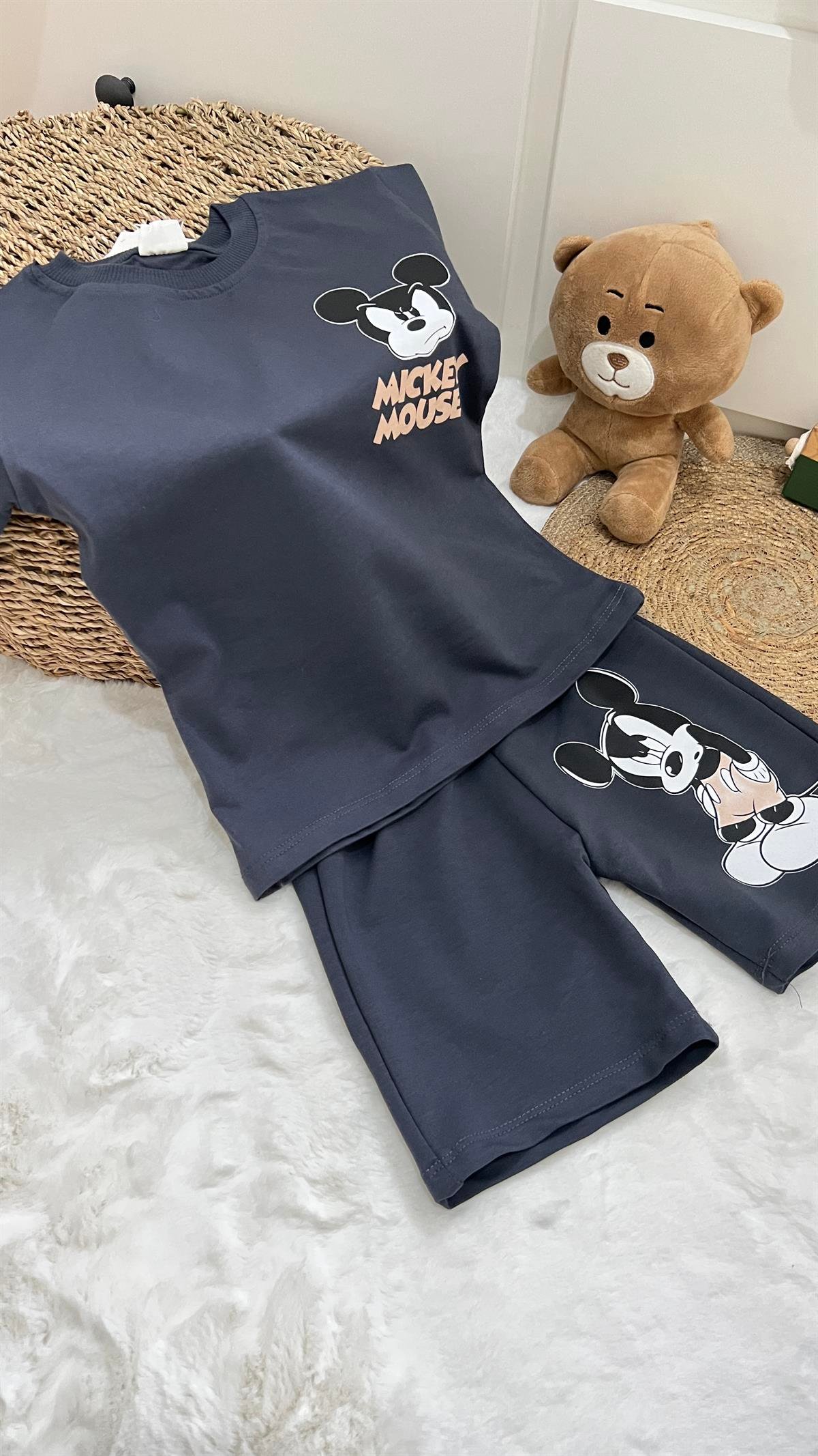 Mickey Mouse şort takım