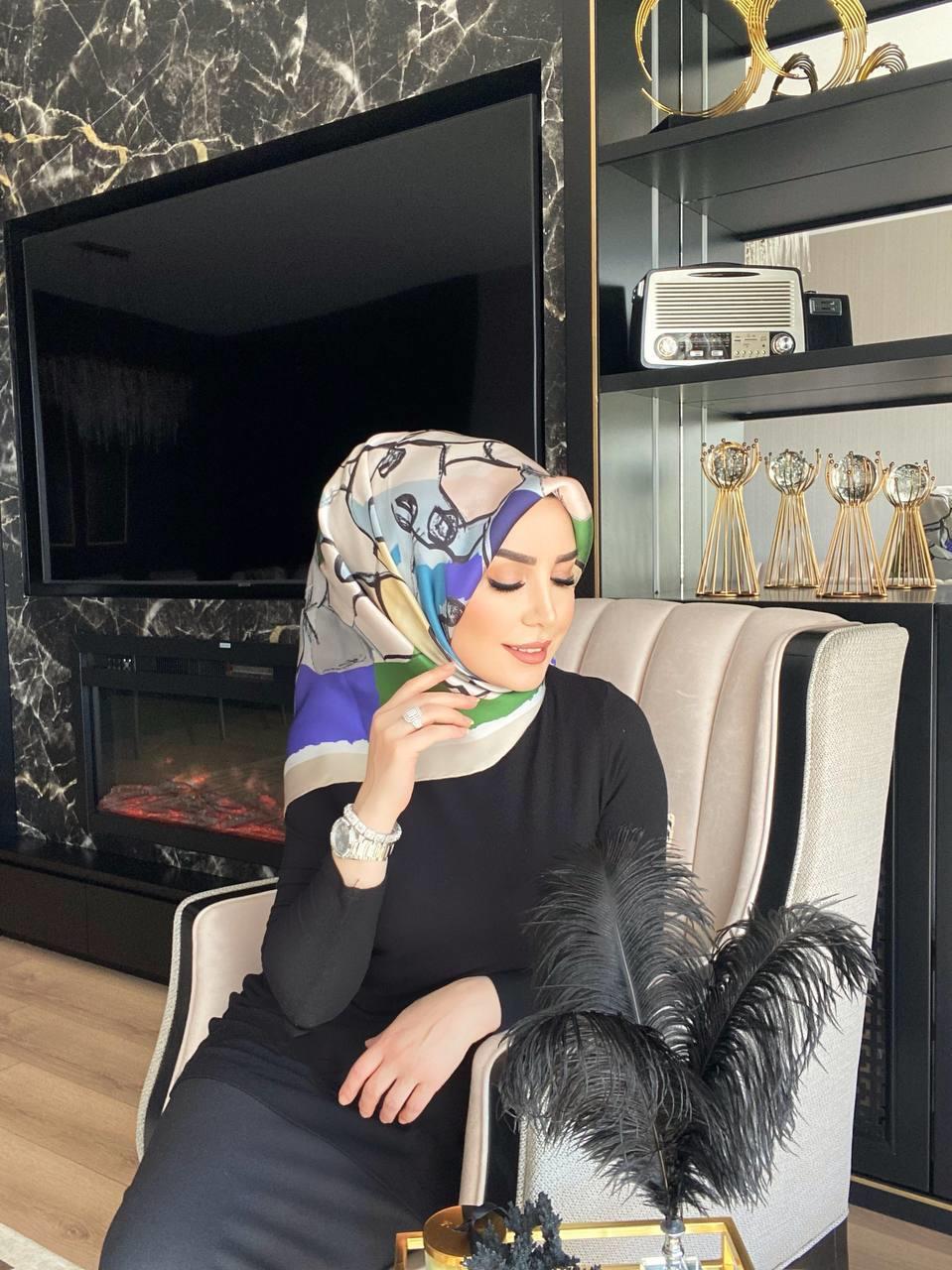 Armine Eşarp