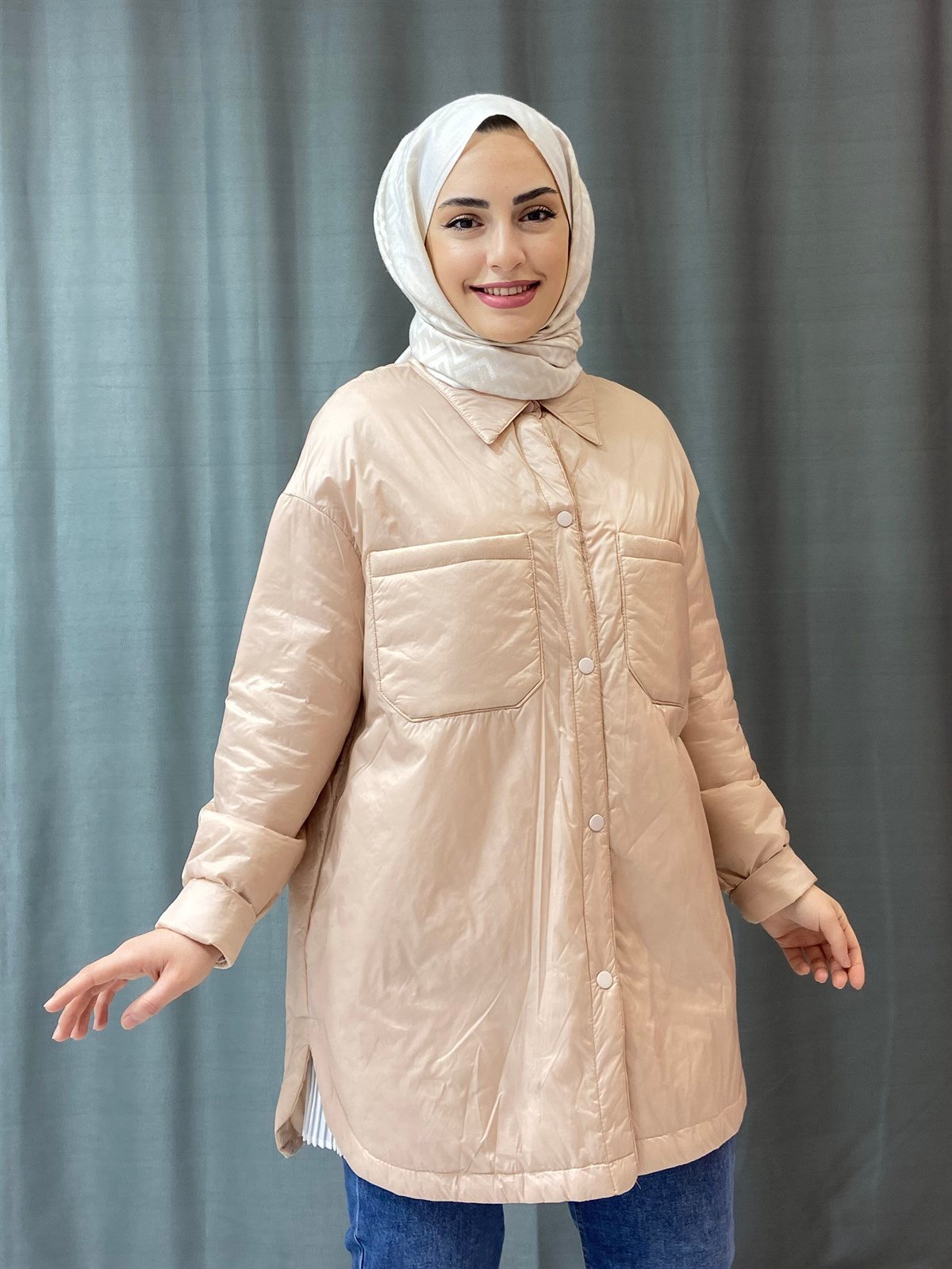 KADIN SİYAH TESETTÜR  YAĞMUR İTİCİ KUMAŞ  KAPİTONE ŞİŞME  MONT TAŞ