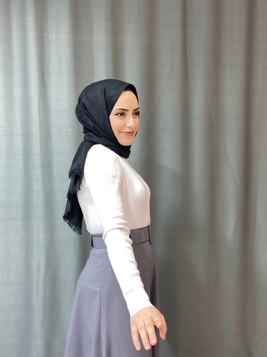 KADIN TESETTÜR BALIKÇI YAKA FİTİLLİ TRİKO BEYAZ