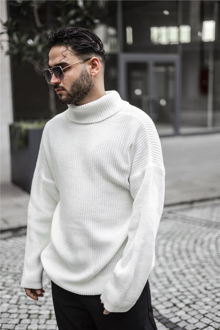 Boğazlı Örme Oversize Kazak Beyaz
