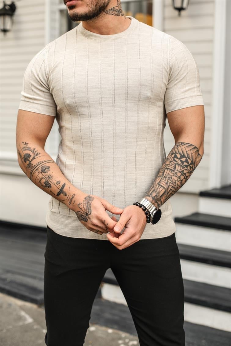 Dik Çizgili Slim Fit T-Shirt