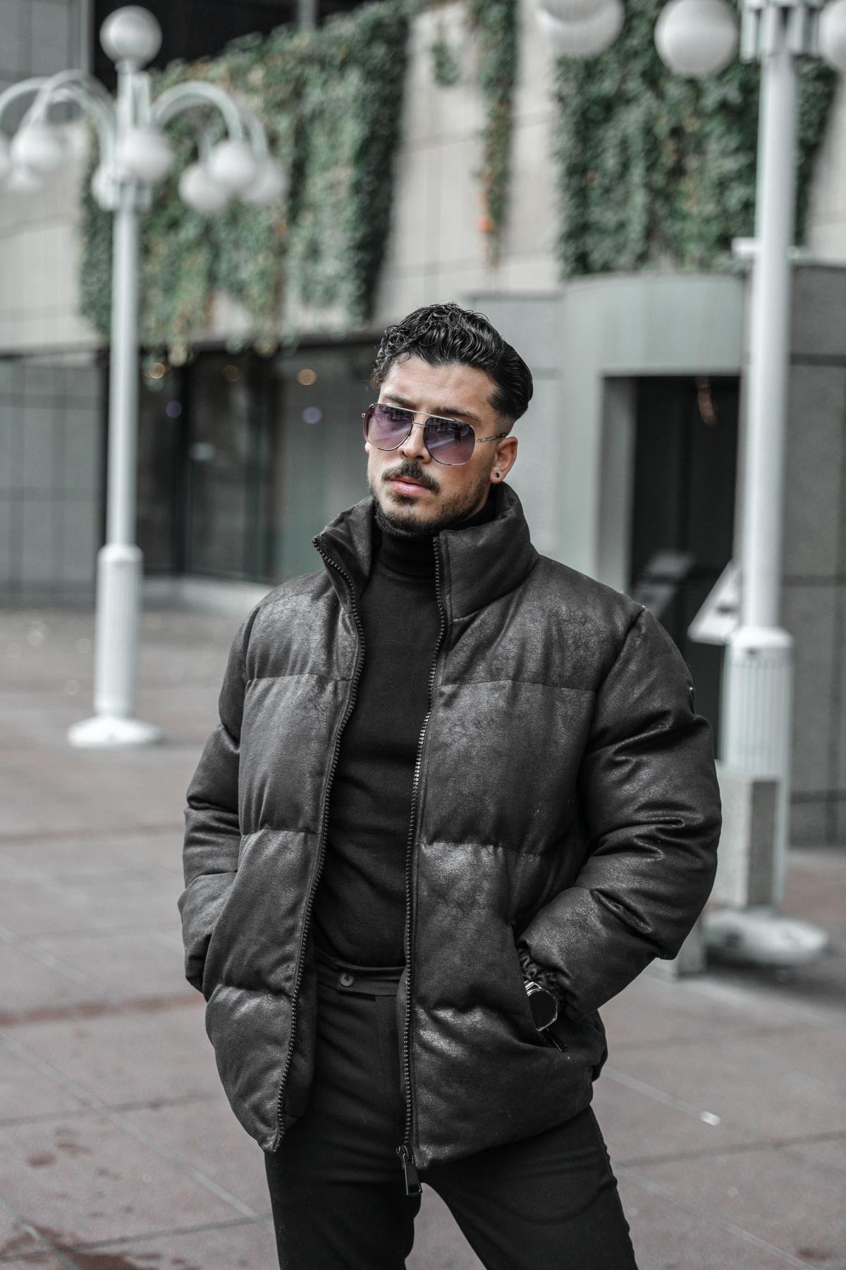 Eskitme Detaylı Şişme Mont Siyah