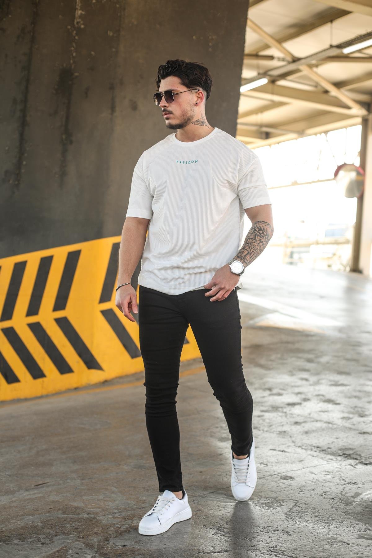 FREEDOM Oversize T-Shirt Beyaz