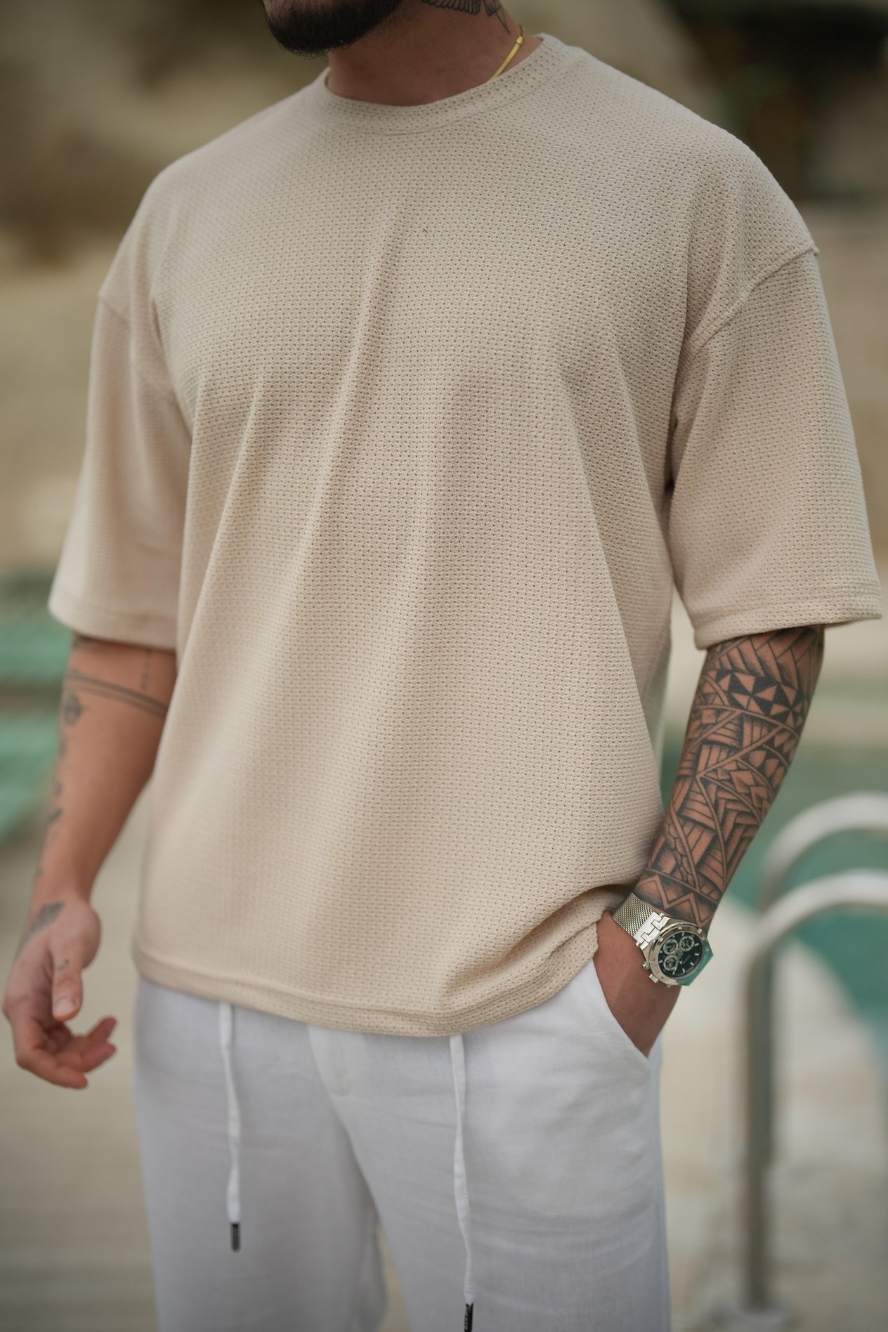 Noktalı Kumaş Pamuklu Oversize T-Shirt Bej
