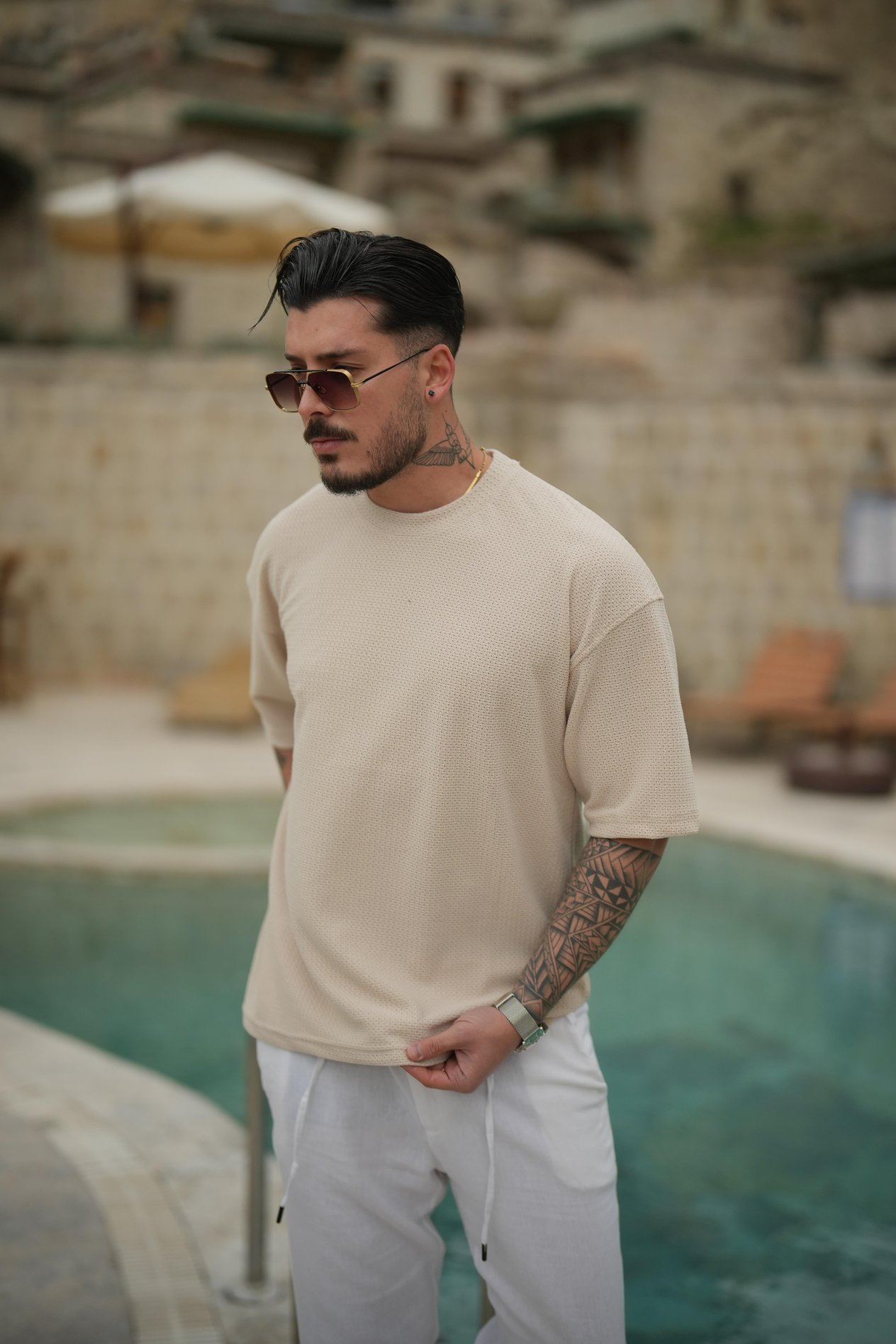 Noktalı Kumaş Pamuklu Oversize T-Shirt Bej