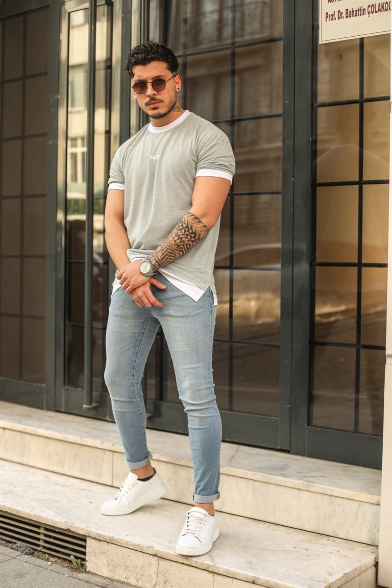 Outline Oversize T- shirt