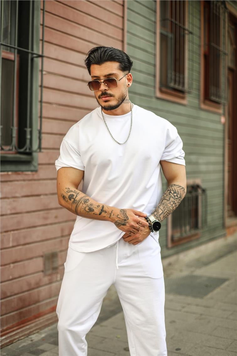 Oval Kesim Oversize T-Shirt Beyaz