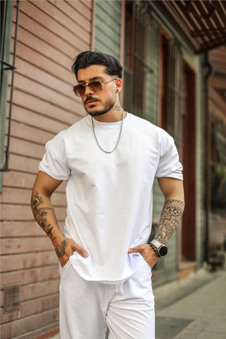 Oval Kesim Oversize T-Shirt Beyaz