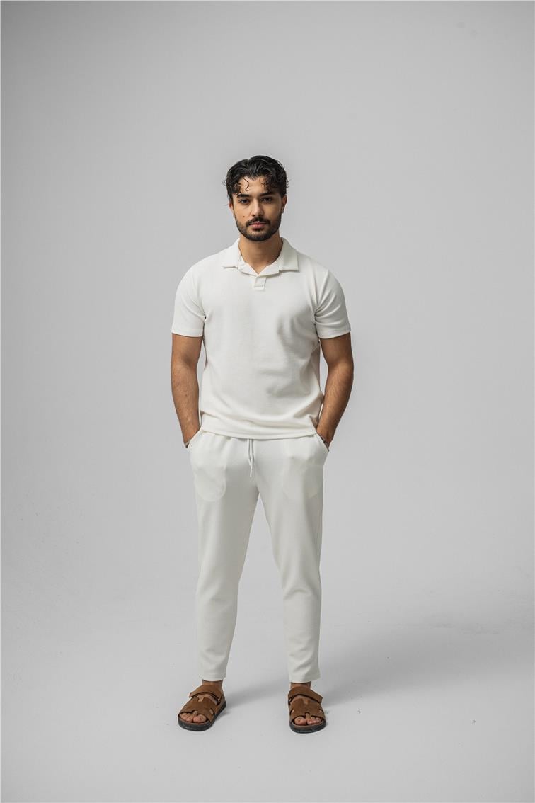 Polo Yaka Gizli Kabartma T-Shirt Beyaz