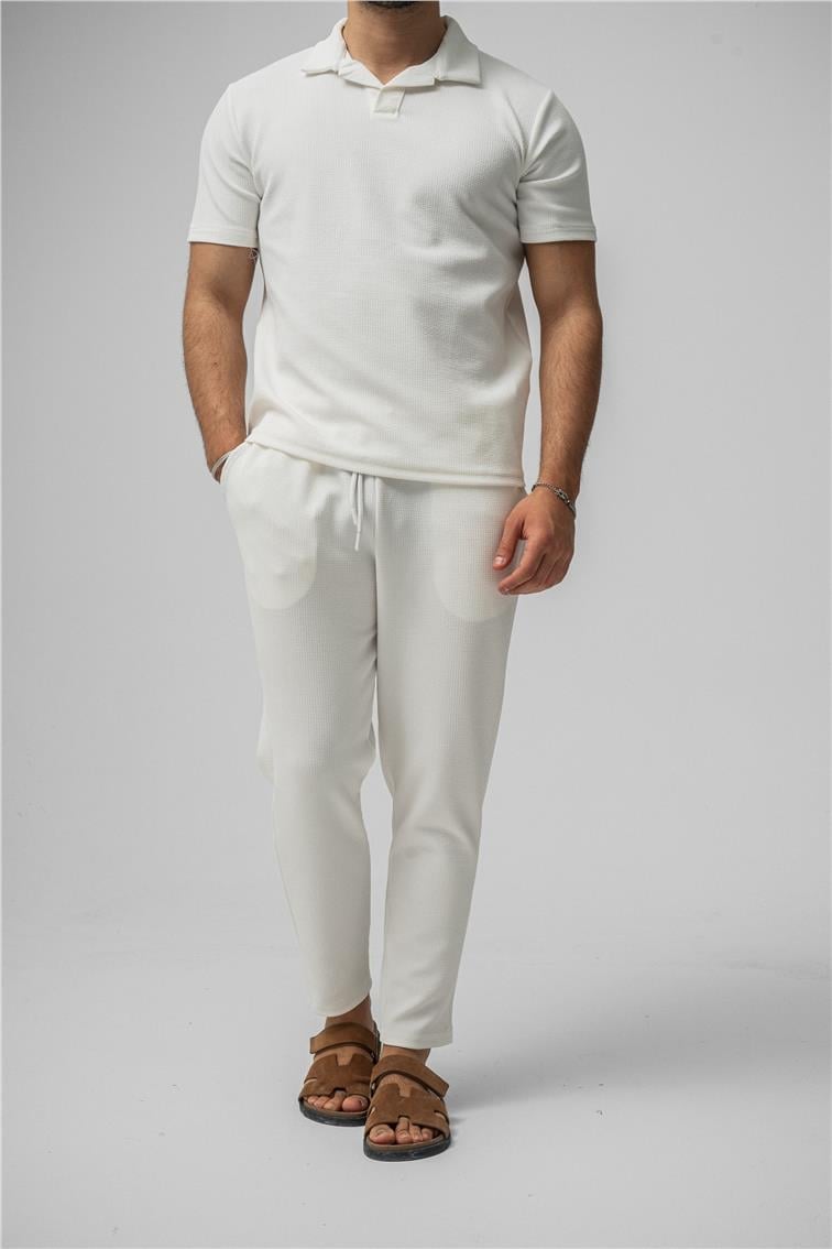 Polo Yaka Gizli Kabartma T-Shirt Beyaz