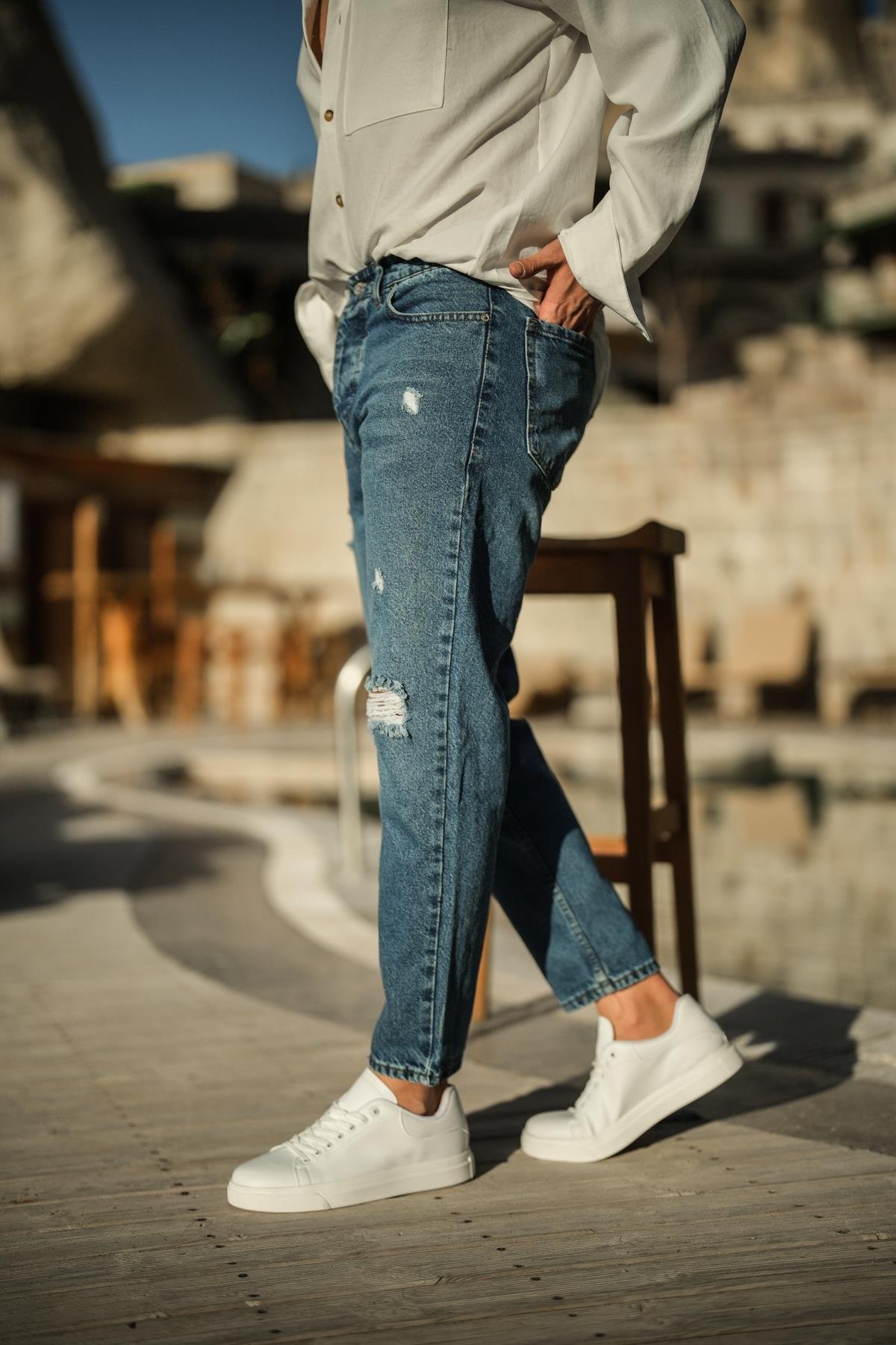 Yıkama Detaylı Mom Jean Mavi