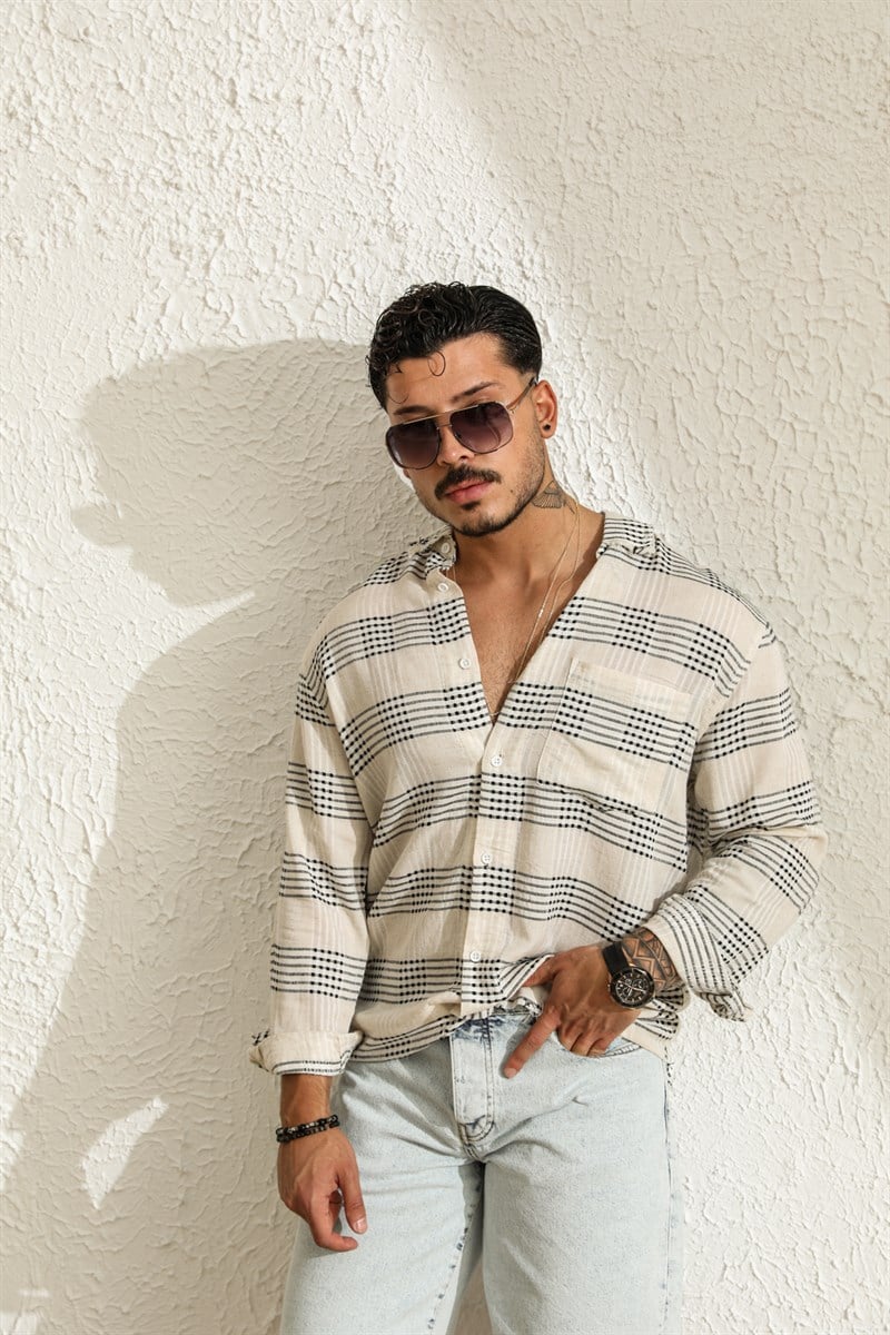 Yırtıklı Oversize Gömlek
