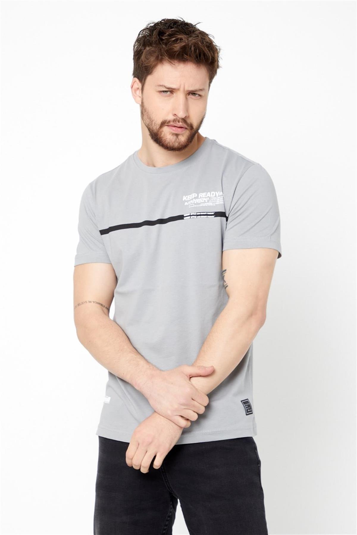 COMEOR Erkek Gri Önü Baskılı Kısa Kollu Basic Slim Fit T-shirt