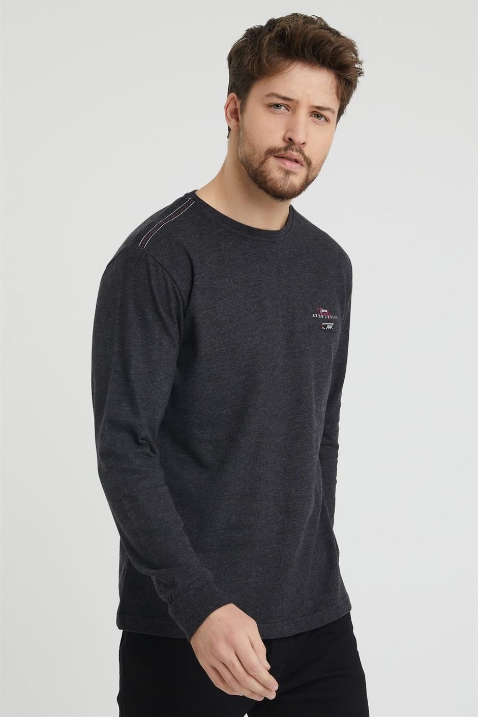 Erkek Siyah Renk Bisiklet Yaka Ince Sweatshirt 