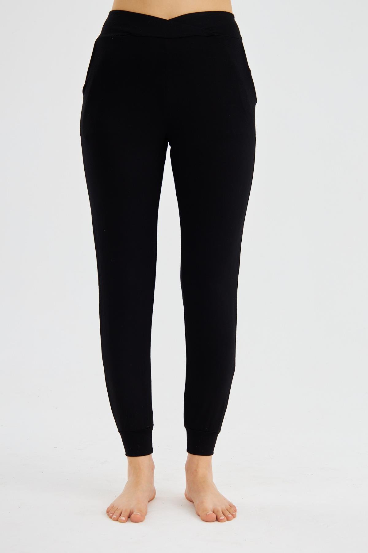 Mıa Siyah Viskon Jogger