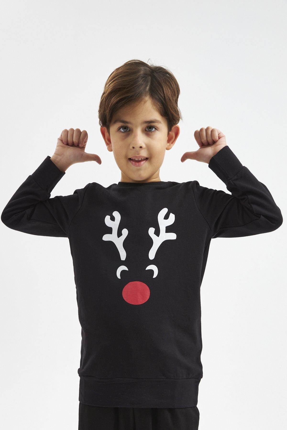 My deer yeni yıl temalı Aile Siyah Sweatshirt.Ayrı ayrı satılır ve fiyatlar farklıdır