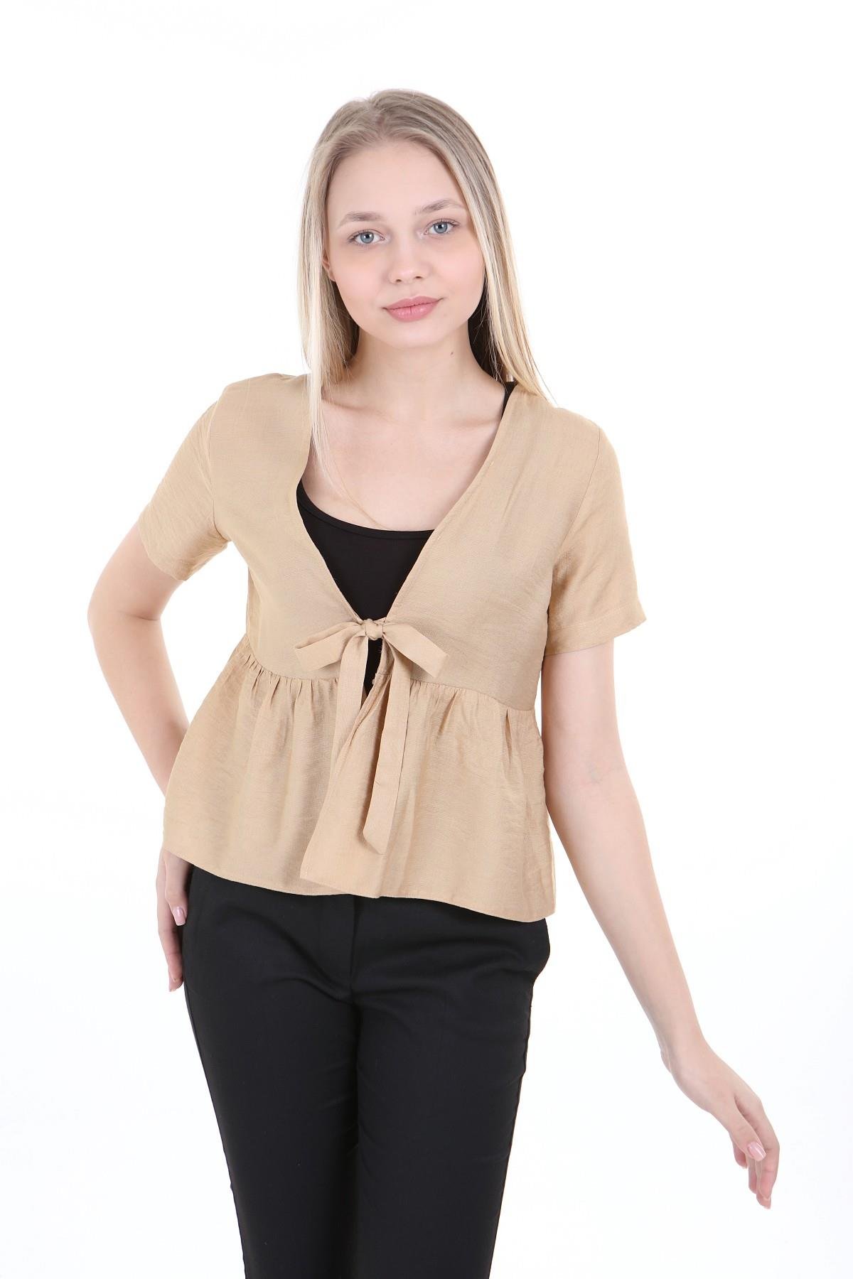 Bolero | Kimono | KapÖnden Bağlamalı Yarım Kollu Bej Rengi BolerodisentisÖnden Bağlamalı Yarım Kollu Bej Rengi Bolero