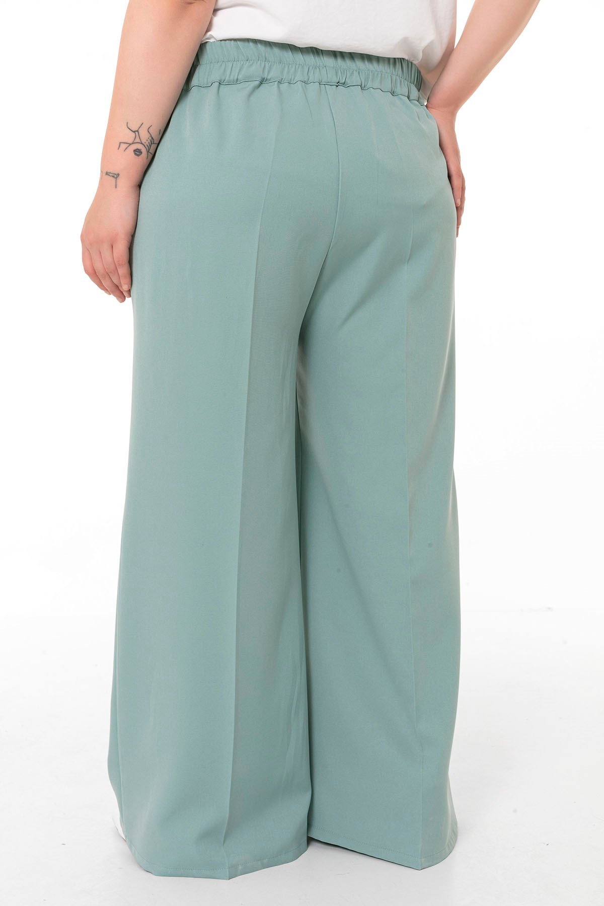 Büyük Beden Beli Yanlardan ve Arkadan Lastikli Bol Paça Double Mint Yeşili Pantolon