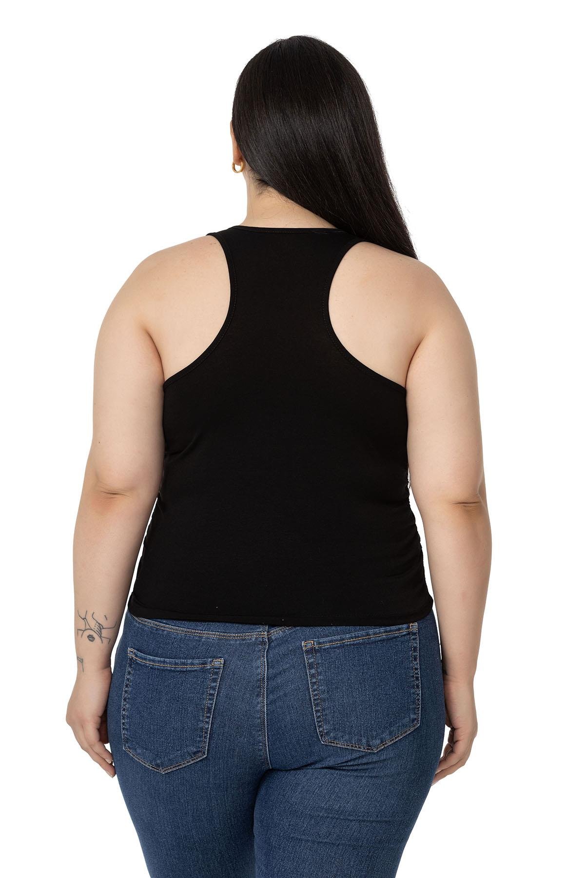 Büyük Beden Önü ve Yanları Drapeli Halter Yaka Siyah Body