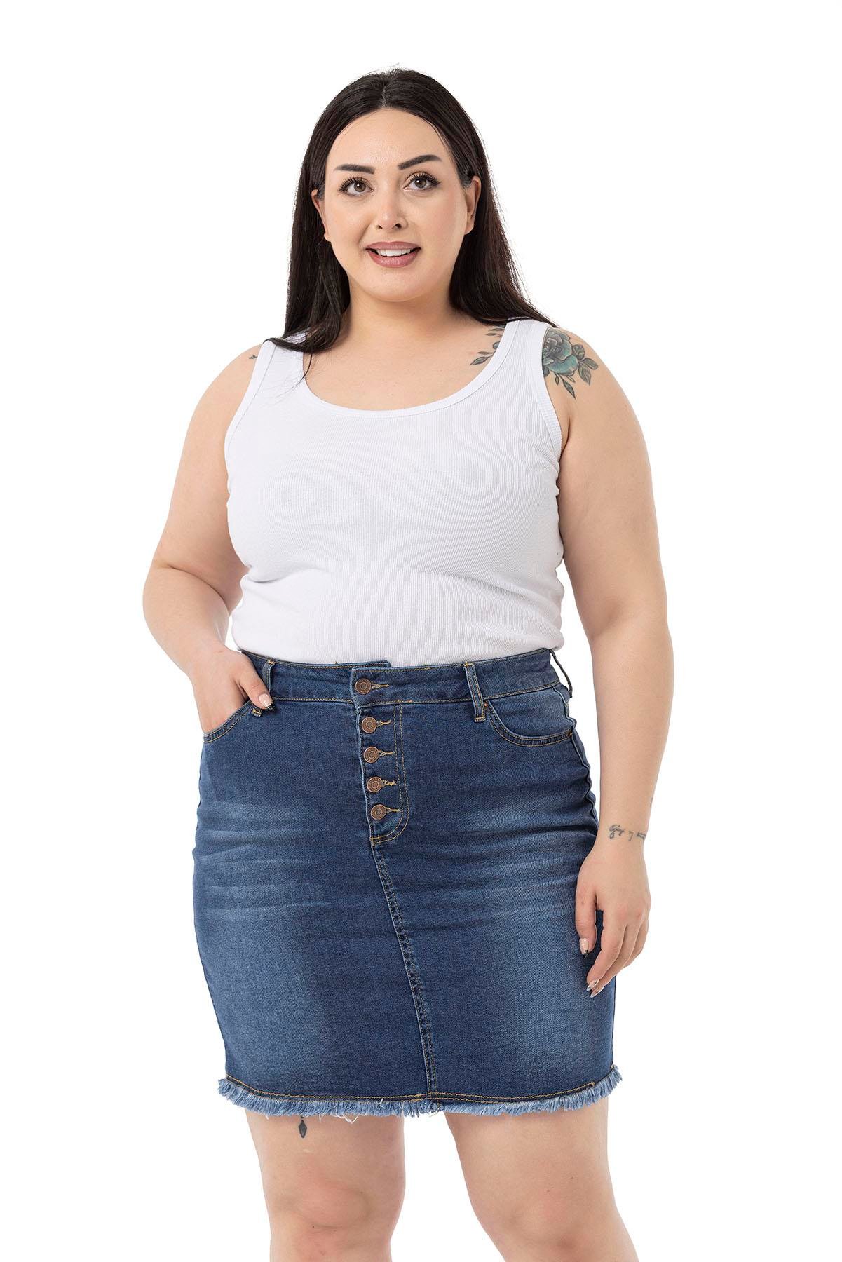 EtekDisentis Modest Eteği Püsküllü Düğme Detaylı Mavi Denim Mini EtekDISENTIS MODESTBüyük Beden Eteği Püsküllü Düğme Detaylı Mavi Denim Mini Etek