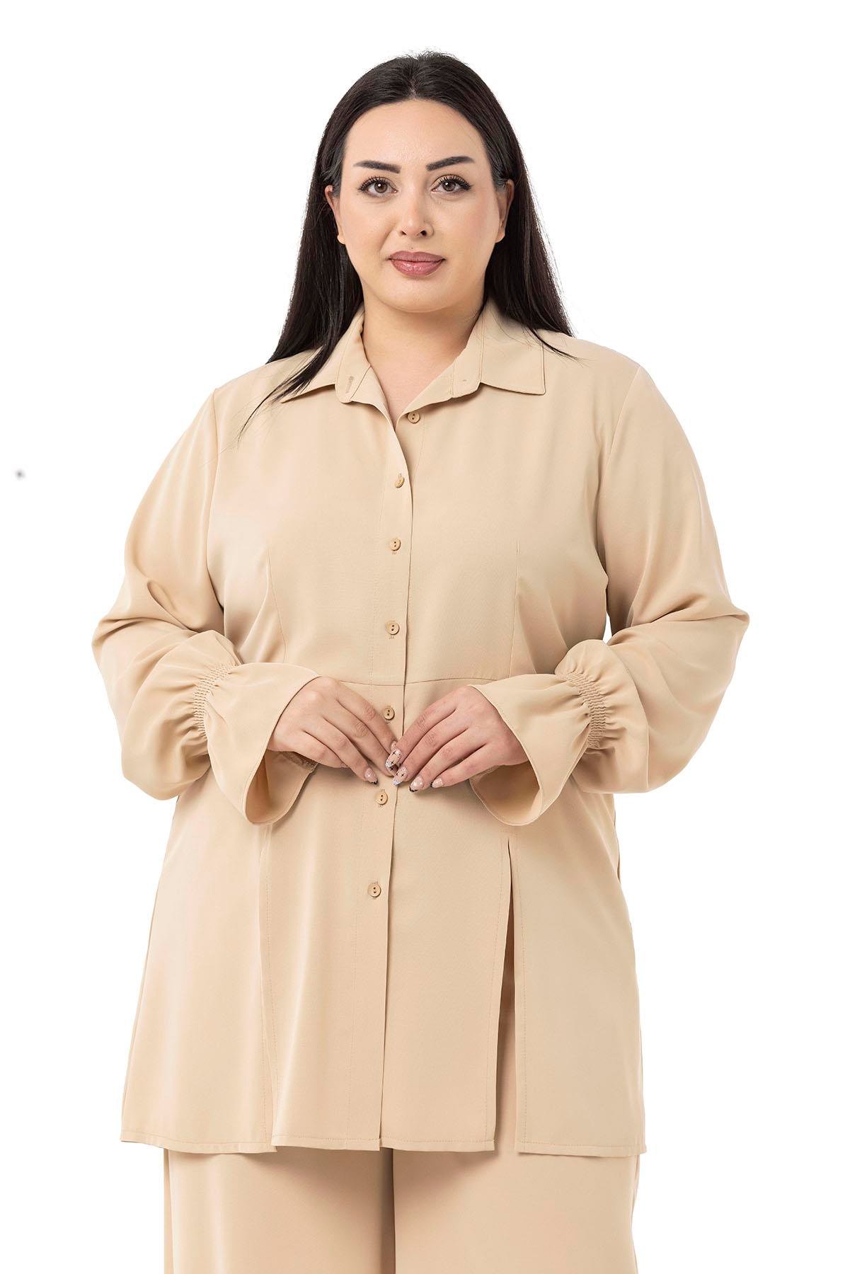 Gömlek | Pantolon TakımlarDisentis Modest Büyük Beden Rahat Kesim Gömlek Pantolon Bej Rengi İkili TakımDISENTIS MODESTBüyük Beden Rahat Kesim Gömlek Pantolon Bej Rengi İkili Takım