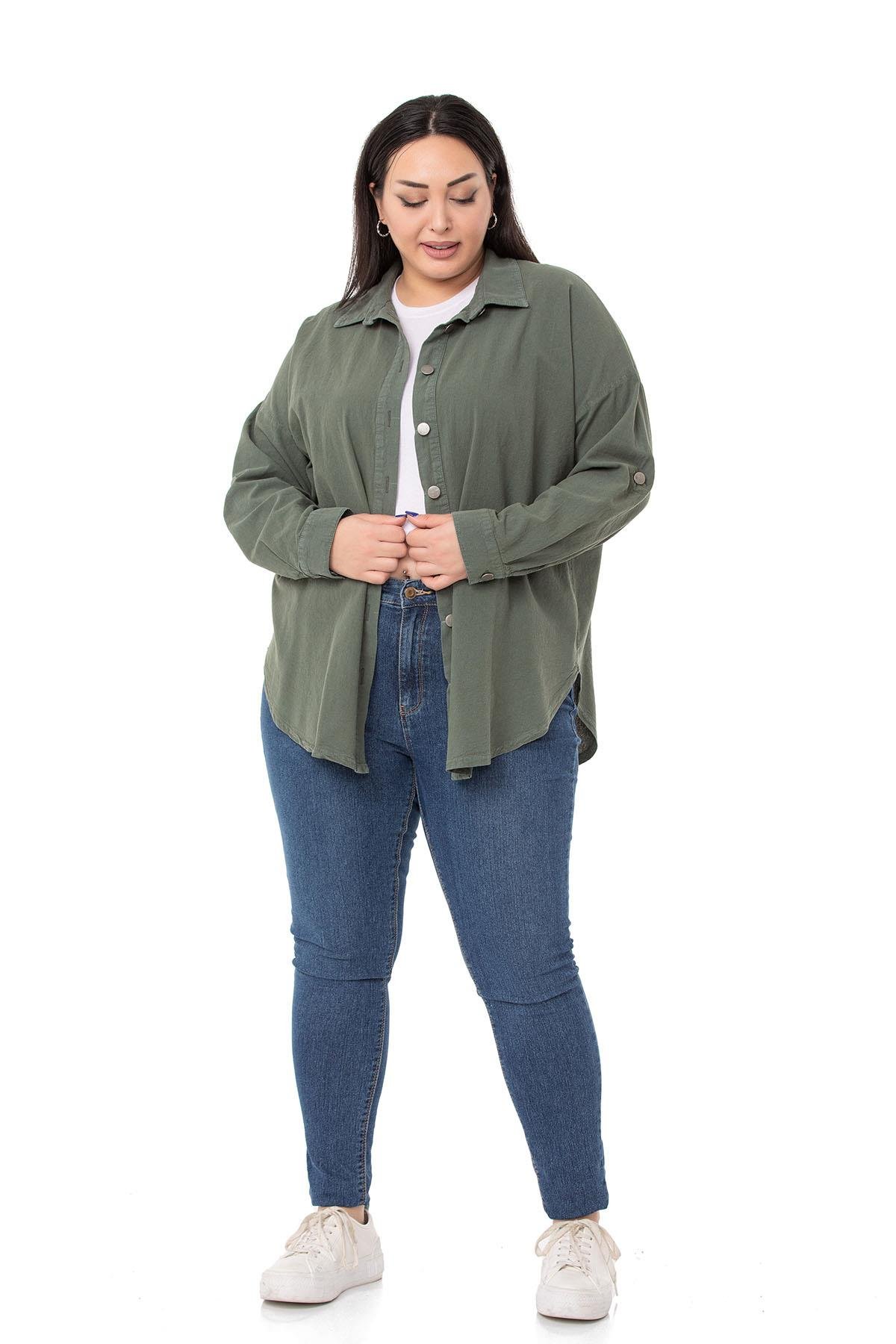 ShirtsDISENTIS MODEST GENC BUYUK BEDEN PARCA BOYALI GOMLEKDISENTIS MODESTBüyük Beden Katlamalı Kollu Metal Düğmeli Haki Gömlek