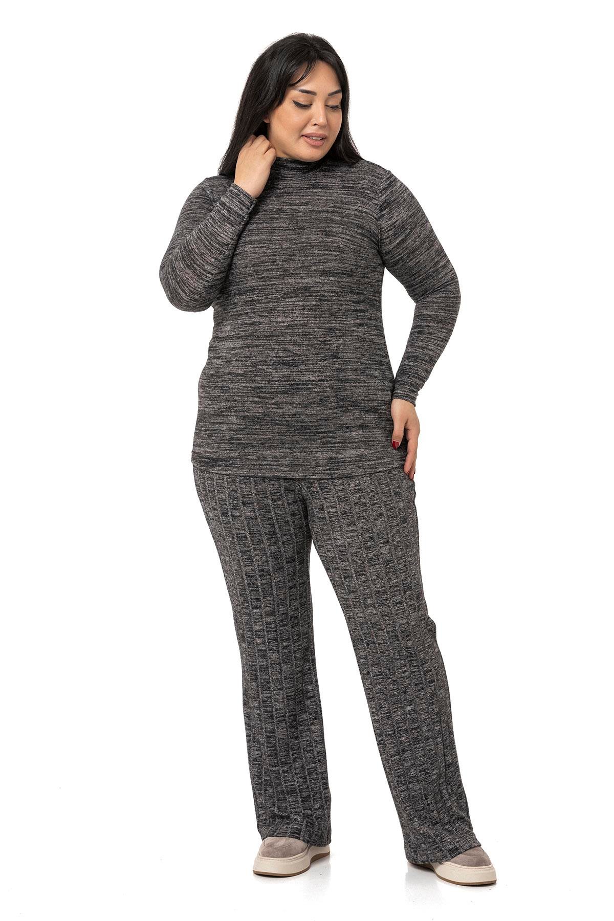 PantolonDISENTIS, DISENTIS MODEST, GENC BUYUK BEDEN, PANTOLON, TRIKO PANTOLONDISENTIS MODESTBüyük Beden Geniş Paça Beli Lastikli Fitilli Triko Siyah Pantolon
