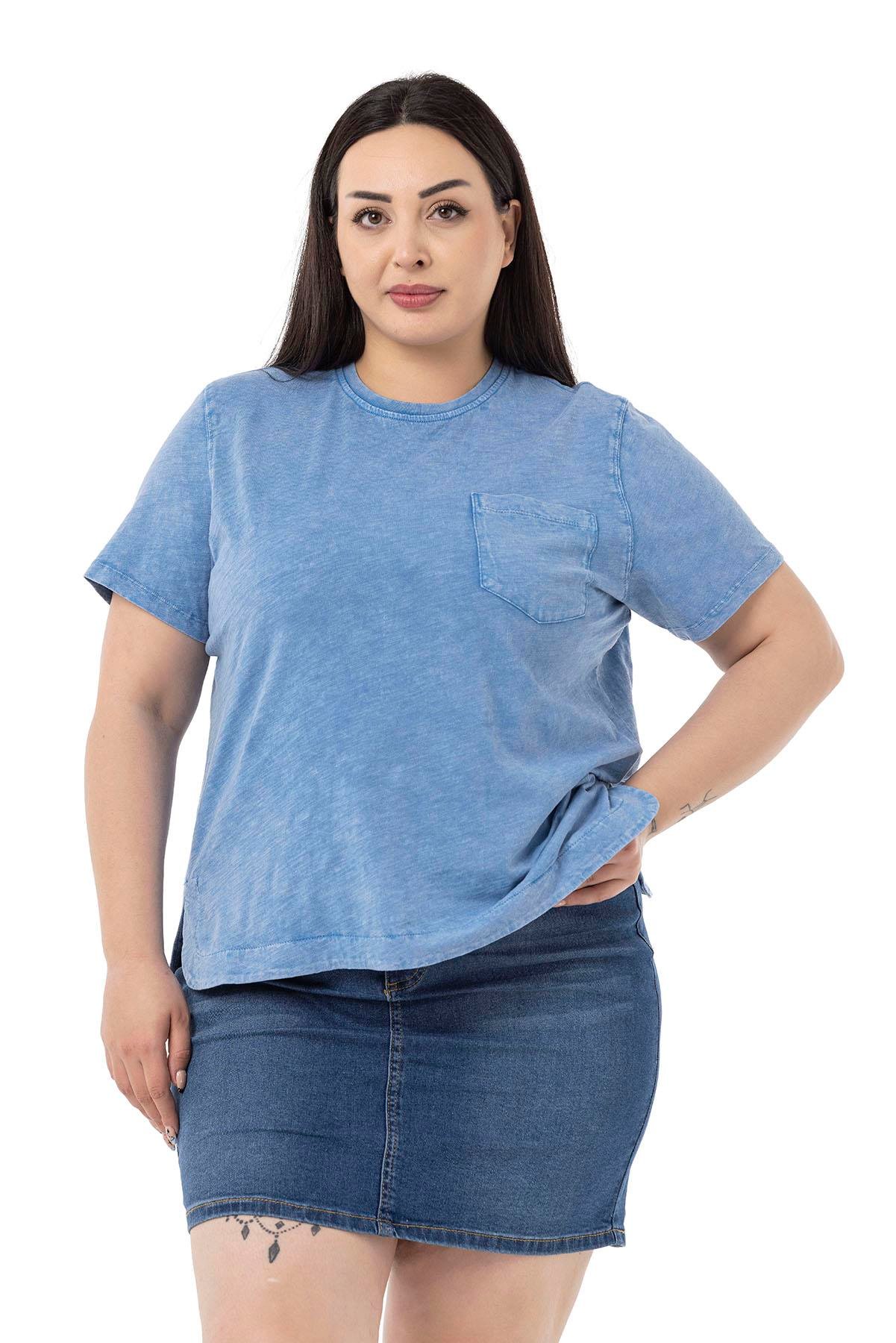 Büyük Beden Parça Boyalı Bisiklet Yaka Kavisli Yırtmaçlı Mavi T-shirt