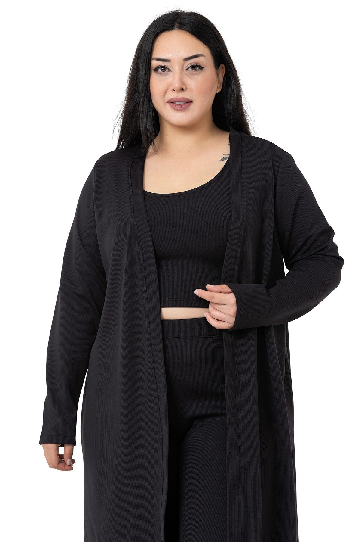 TakımDISENTIS,BIG SIZE,ÜÇLÜ TAKIM, BÜYÜK BEDEN, GENÇ BÜYÜK BEDEN, BÜYÜK BEDEN MODADISENTIS MODESTBüyük Beden Fitilli Crop Body Tayt Hırka Üçlü Siyah Takım