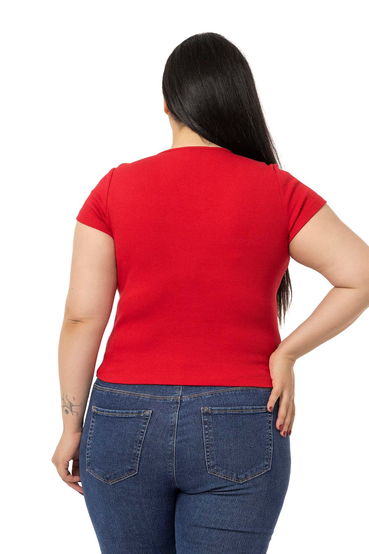 TopDISENTIS DISENTIS MODEST, GENC BUYUK BEDEN, BODY, KASKORSE BODYDISENTIS MODESTBüyük Beden Yarım Kollu Göğüste Bağcık Detaylı Kaşkorse Kırmızı Body