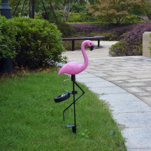 sw-future-solar-flamingo-bahce-lambasi-eb18-4.jpg