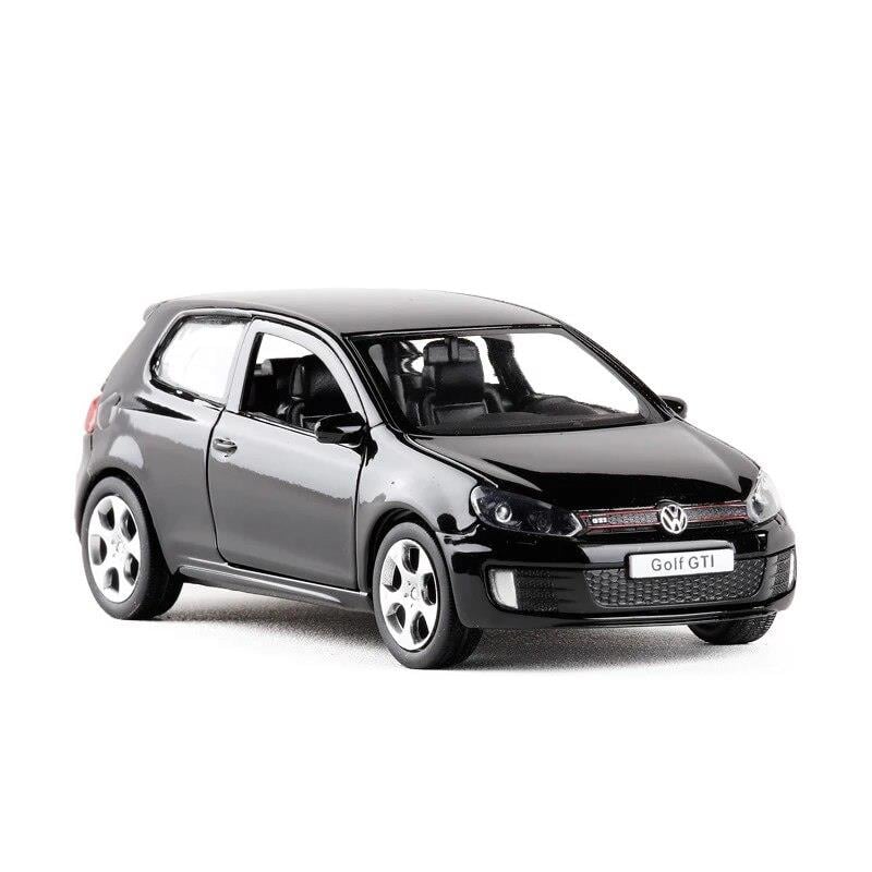 Tcherchi 1: Volkswagen Golf Gtı Model Oyuncak Araba
