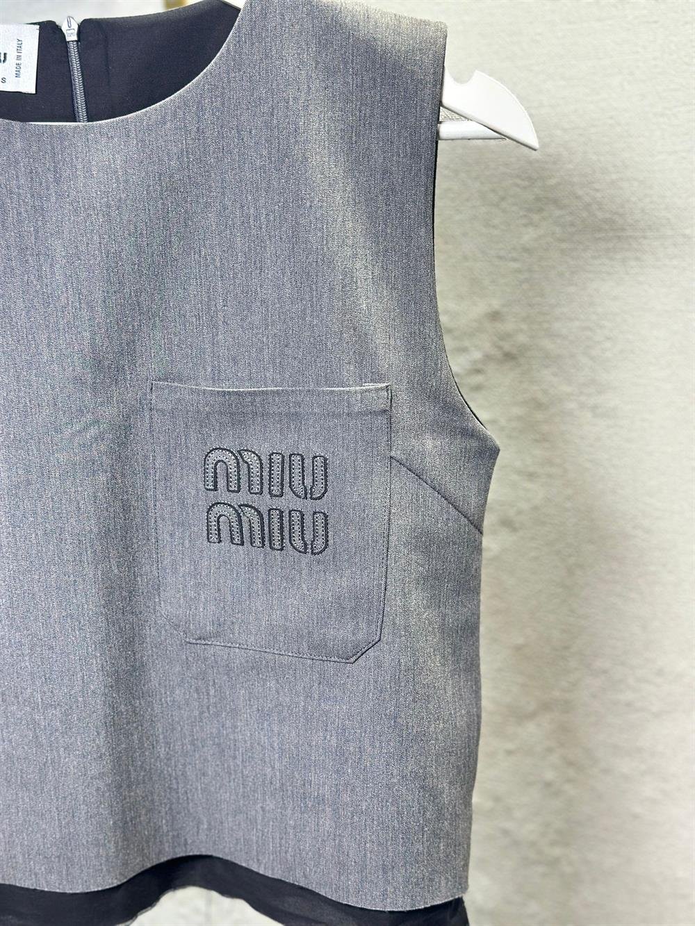 Miu crop top