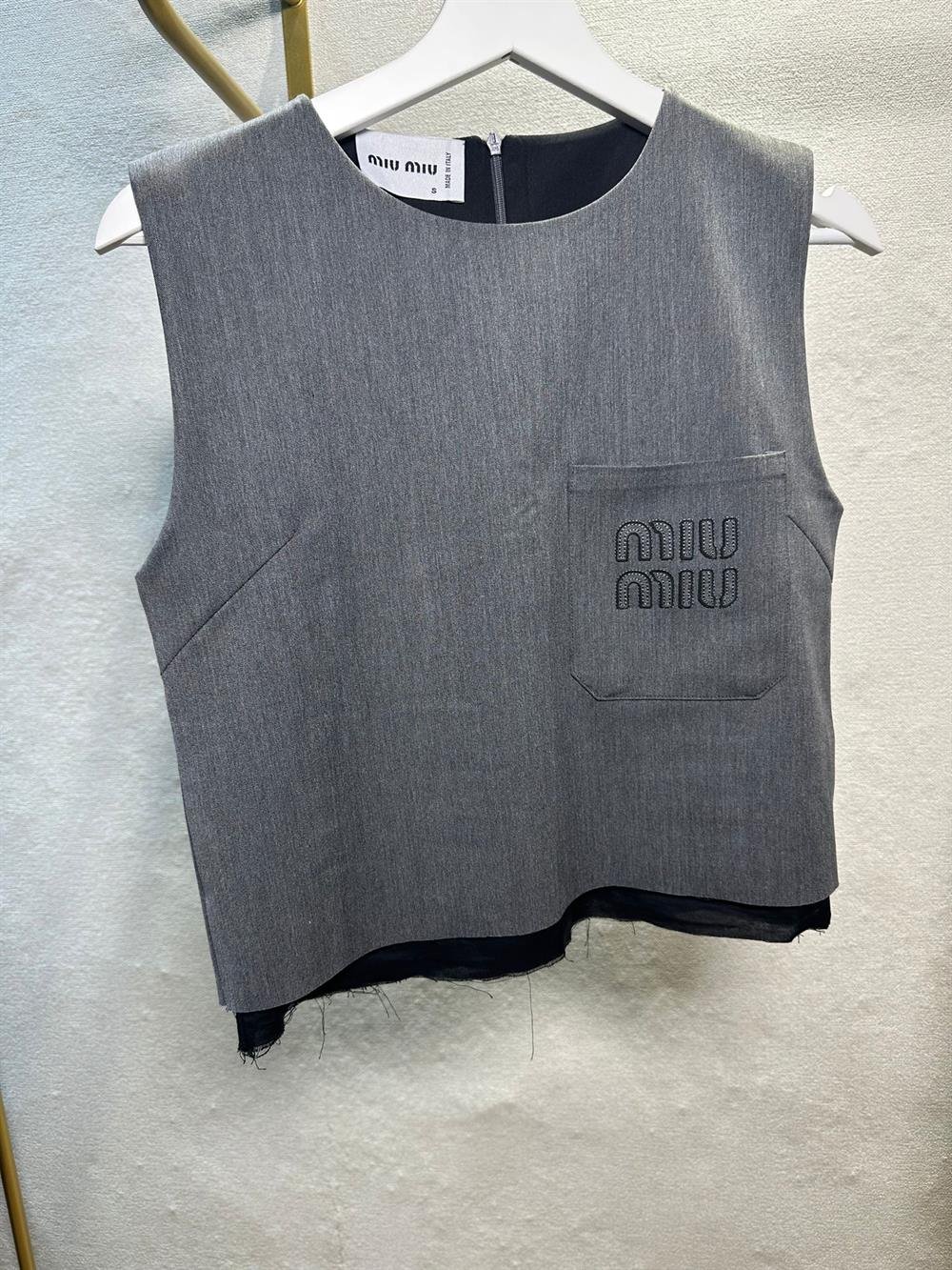 Miu crop top